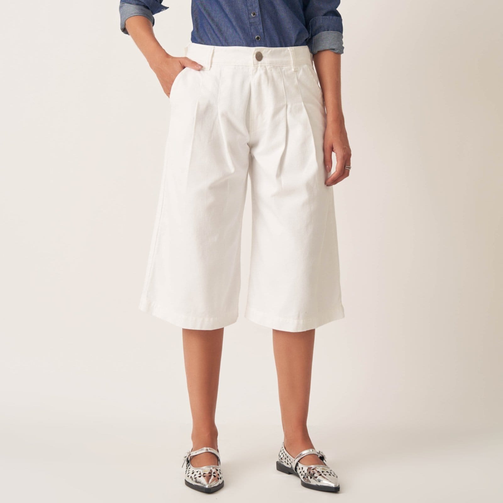 Bermuda Jeans Longa Cint Alta Bolso-Faca Pregas E Elástico