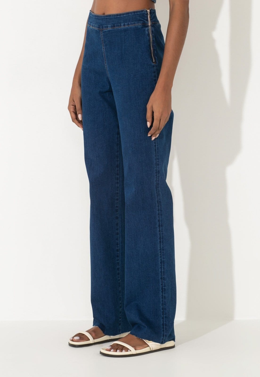 Vista 2 Calça Jeans Traymon Cintura Alta Indigo Traymon azul