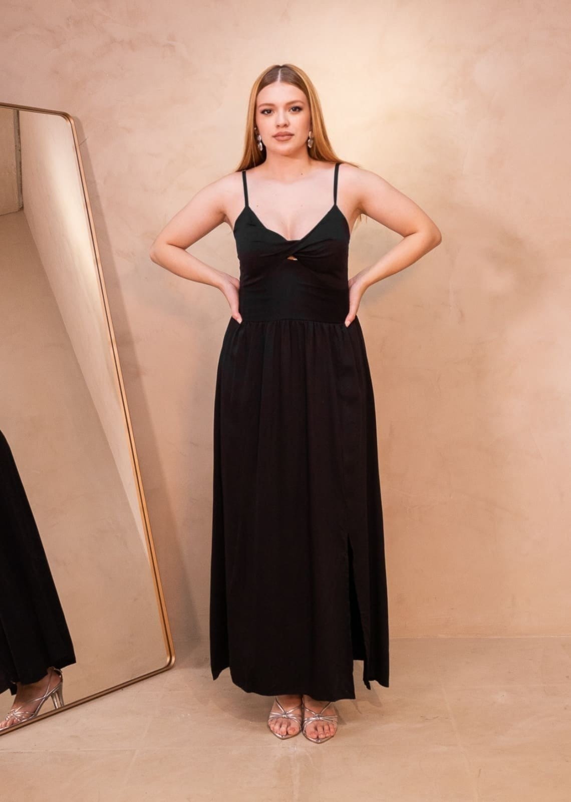 Vestido Midi Alcinha Viscose Abertura Urach