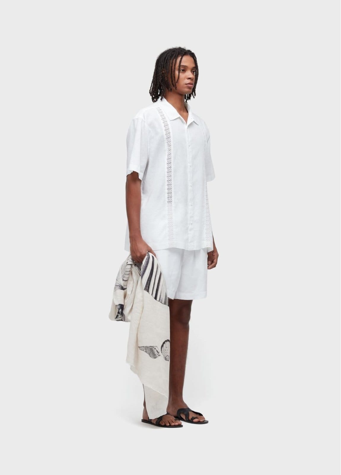 Vista 2 Camisa over itacaré mc Osklen branco