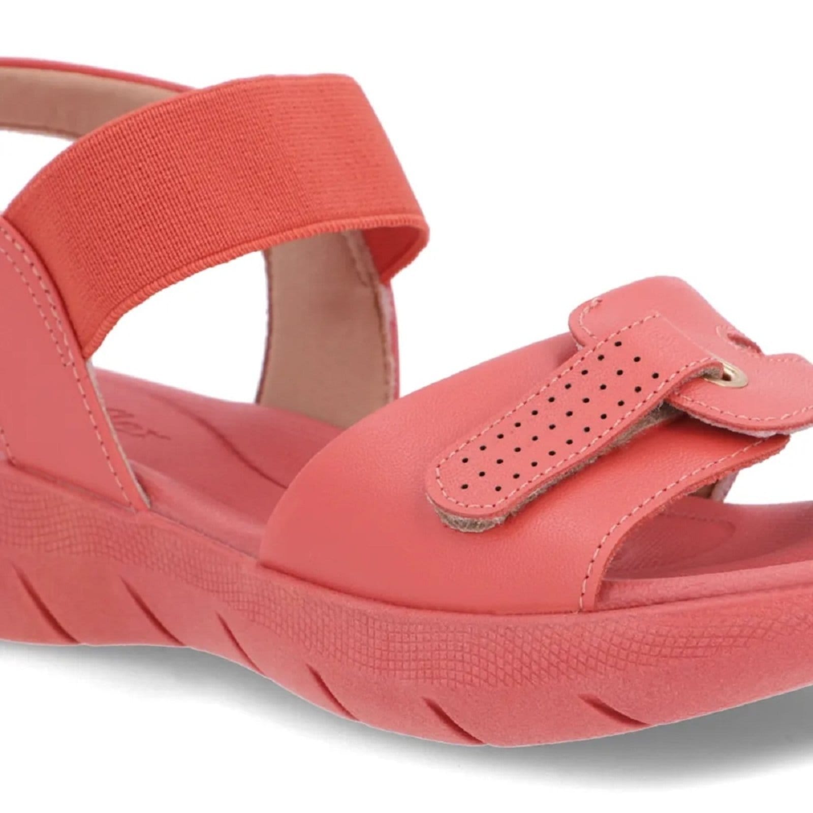 Vista 2 Sandália Usaflex Plataforma Em Couro Ajustável Confortável Goiaba Usaflex vermelho