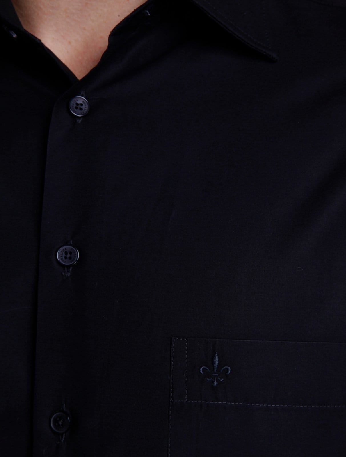 Vista 2 Camisa Dudalina Masculina Comfort Tricoline Lisa Preta Dudalina preto