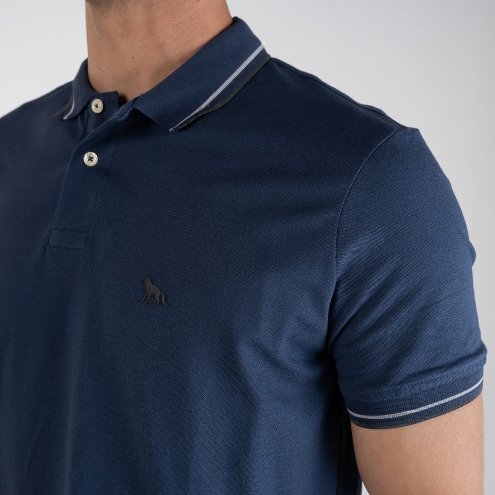 Vista 2 Camisa Polo Acostamento Piquet Frisos Navy Acostamento azul