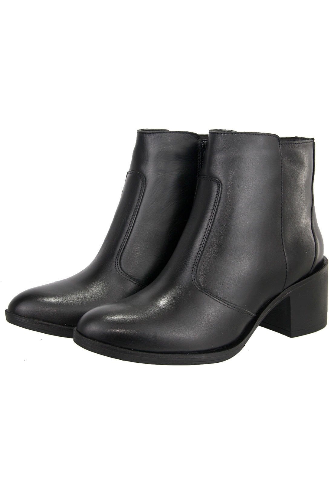 Bota em Couro Cano Curto Lisa Maria Paula Conforto