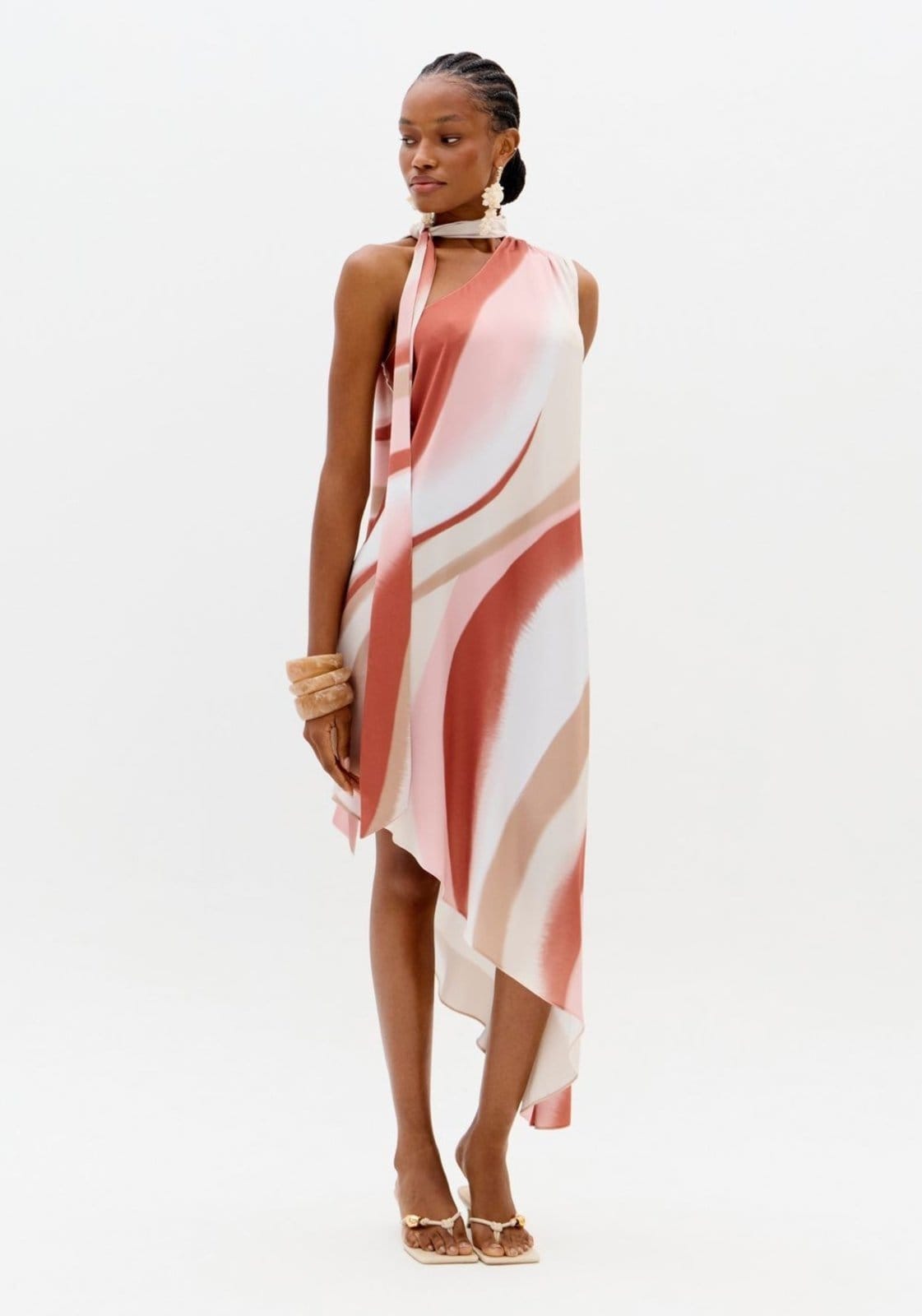 Vestido Ombro Único Com Faixa