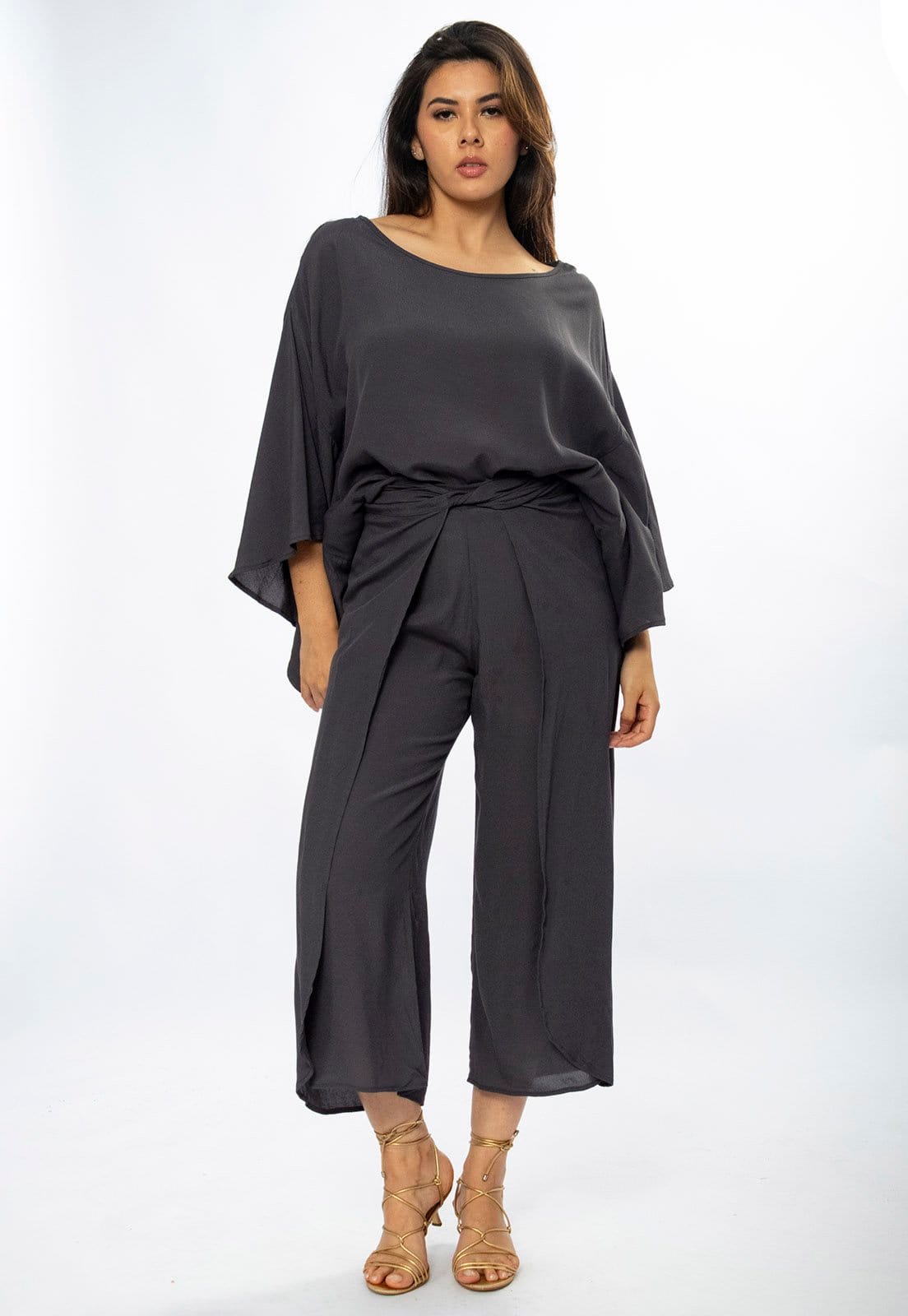 Vista 2 Calça Envelope Amazônia Vital Dueré Pantacourt Viscose Chumbo Amazonia Vital cinza