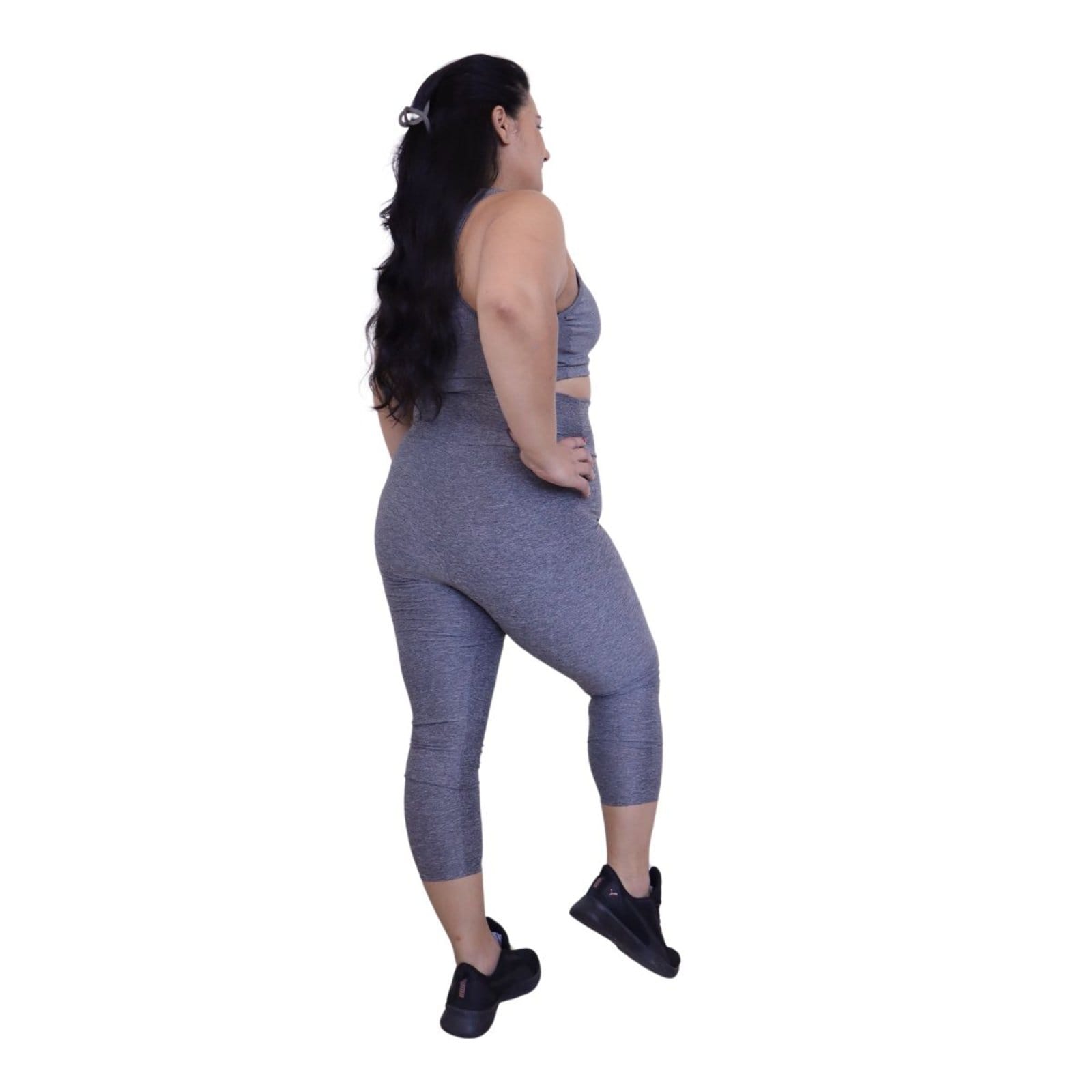 Vista 2 Calça Legging Plus Size Heide Ribeiro Corsário Fit Silver Cinza Mescla Heide Ribeiro cinza silver