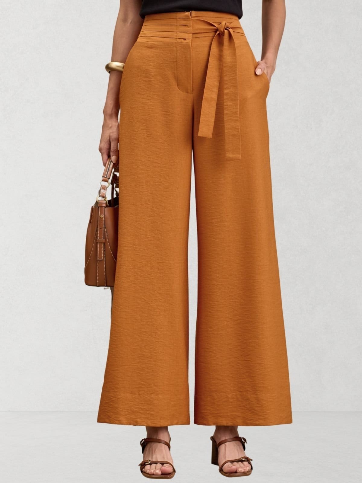 Vista 2 Calça Via Lessa Genova Pantalona em Viscose Terracota Via Lessa caramelo