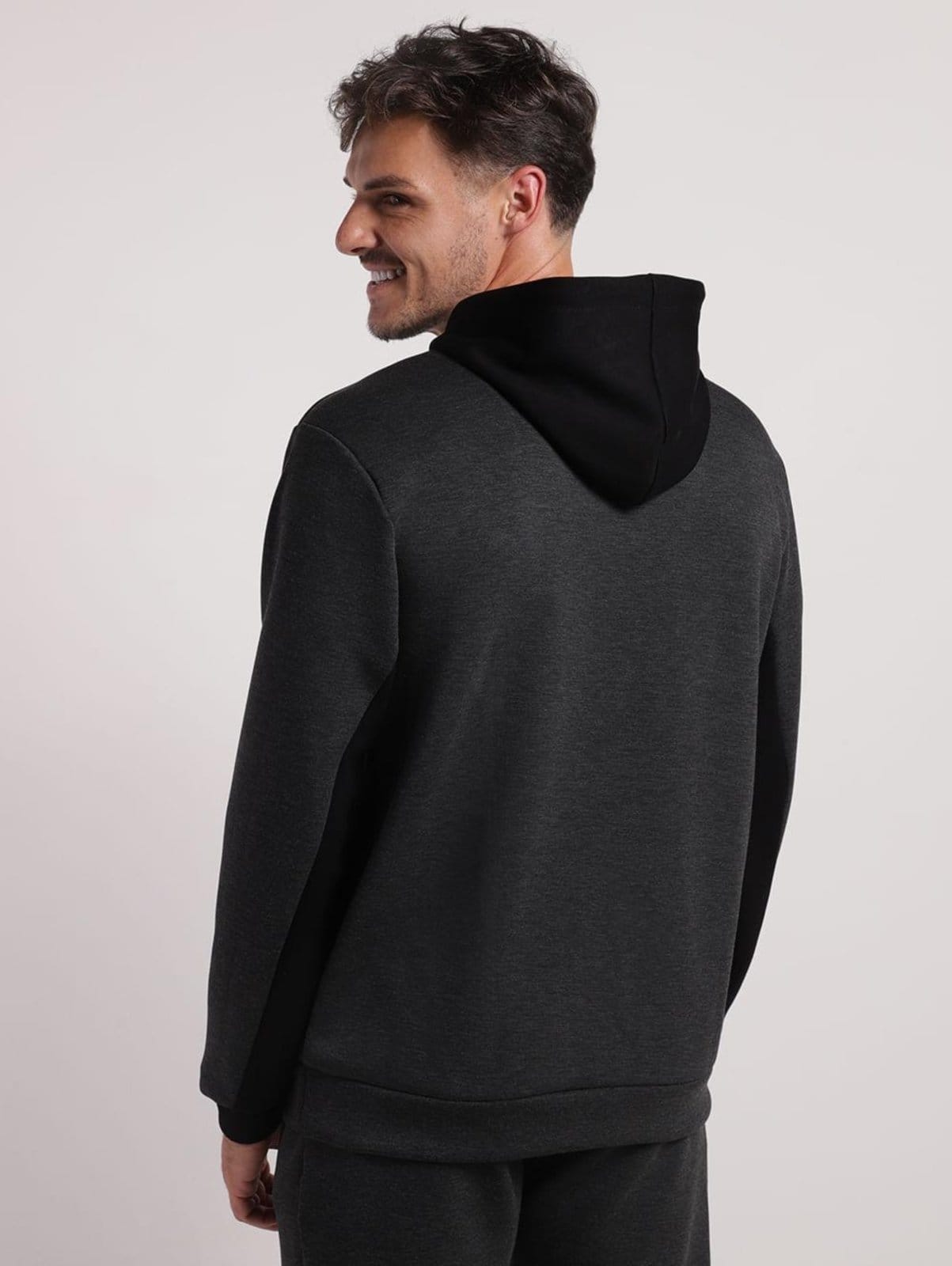 Vista 2 Moletom com Capuz Masculino DZero preto