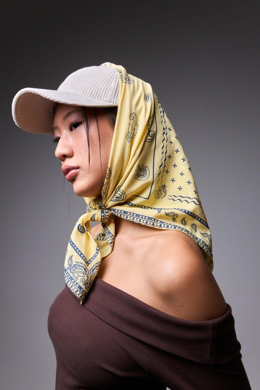 Lenço Amarelo Manteiga Paisley