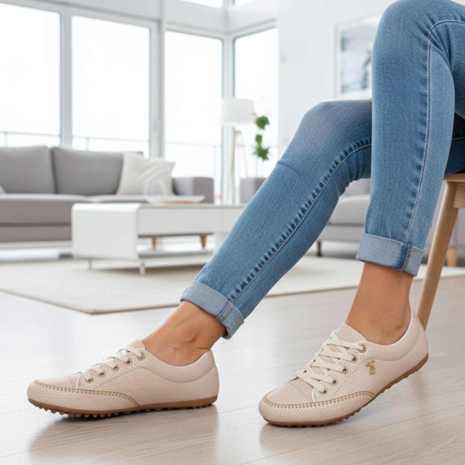 Tênis Feminino Bege Off White Gatinho