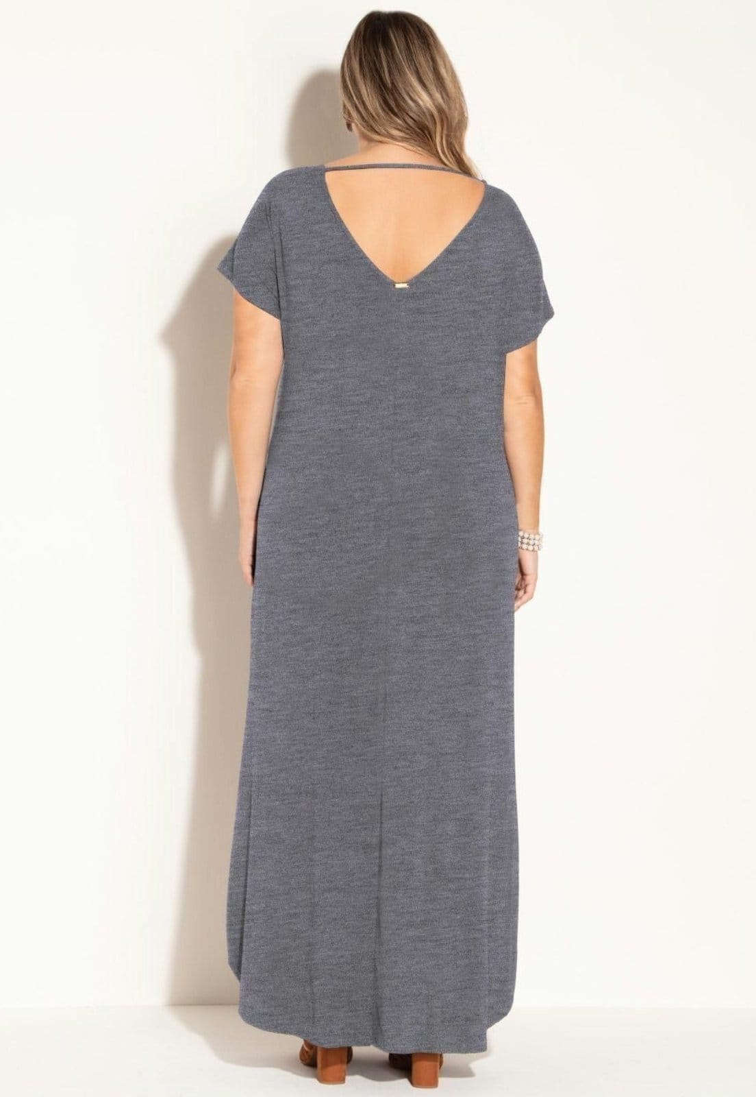 Vista 2 Vestido Longo Soltinho Com Fenda Quintess preto