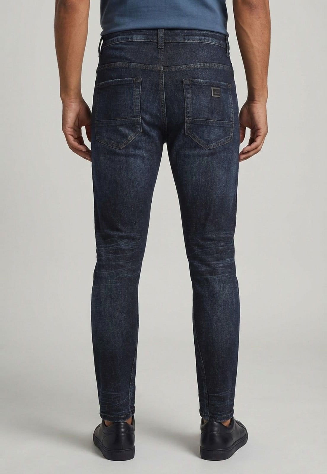 Vista 2 Calça Masculina Colcci Ajustada Colcci azul