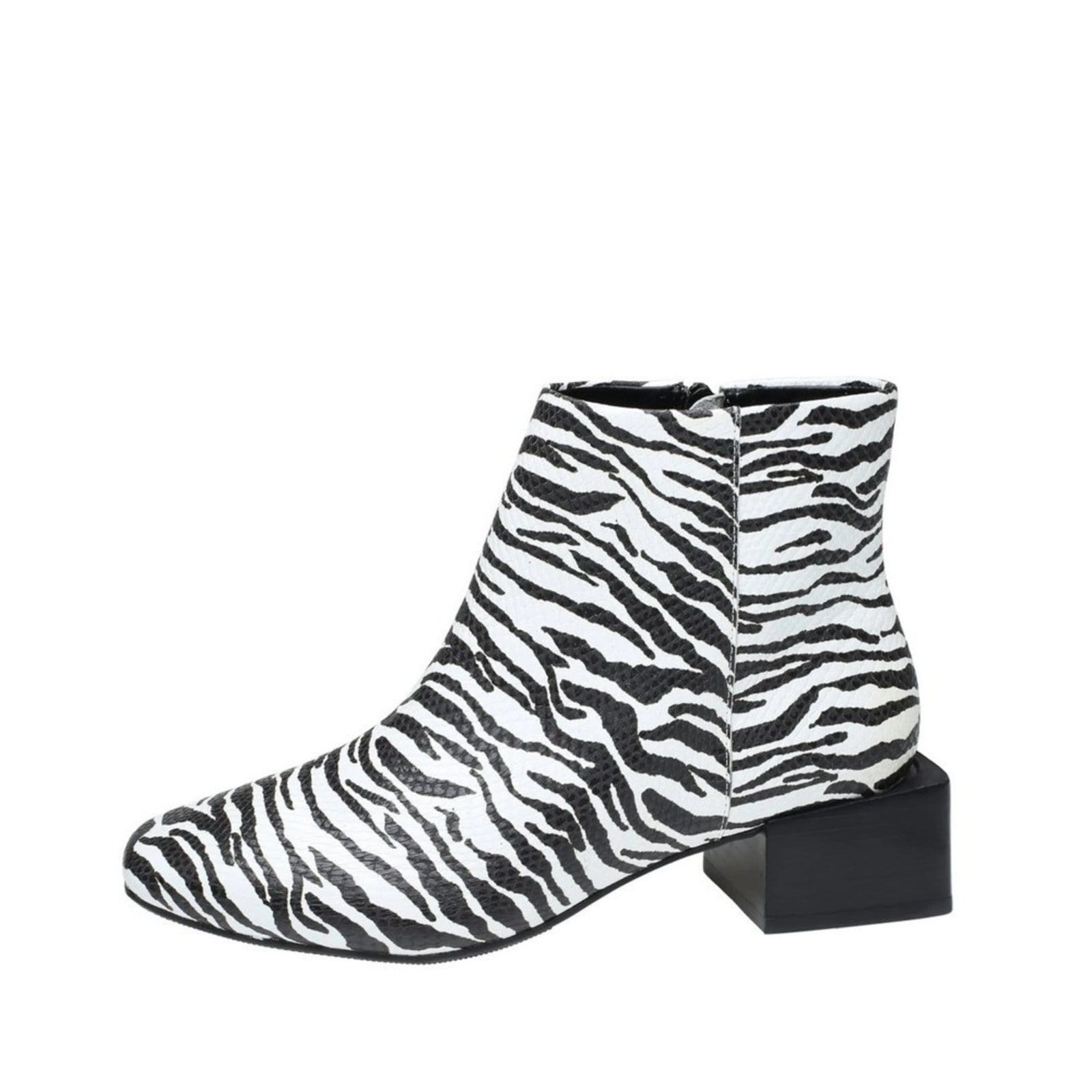 Vista 2 Bota Couro Zebra Cano Curto Tabita 11413362 Tabita multicolorido