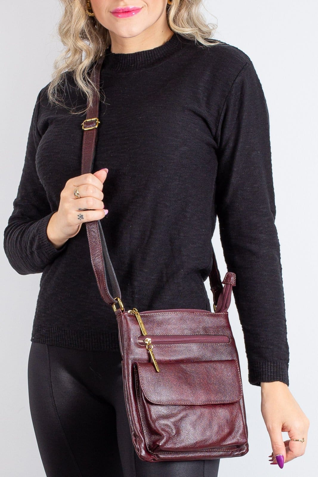 Bolsa Andrea Vinci pequena transversal de couro liso Alana - Marsala