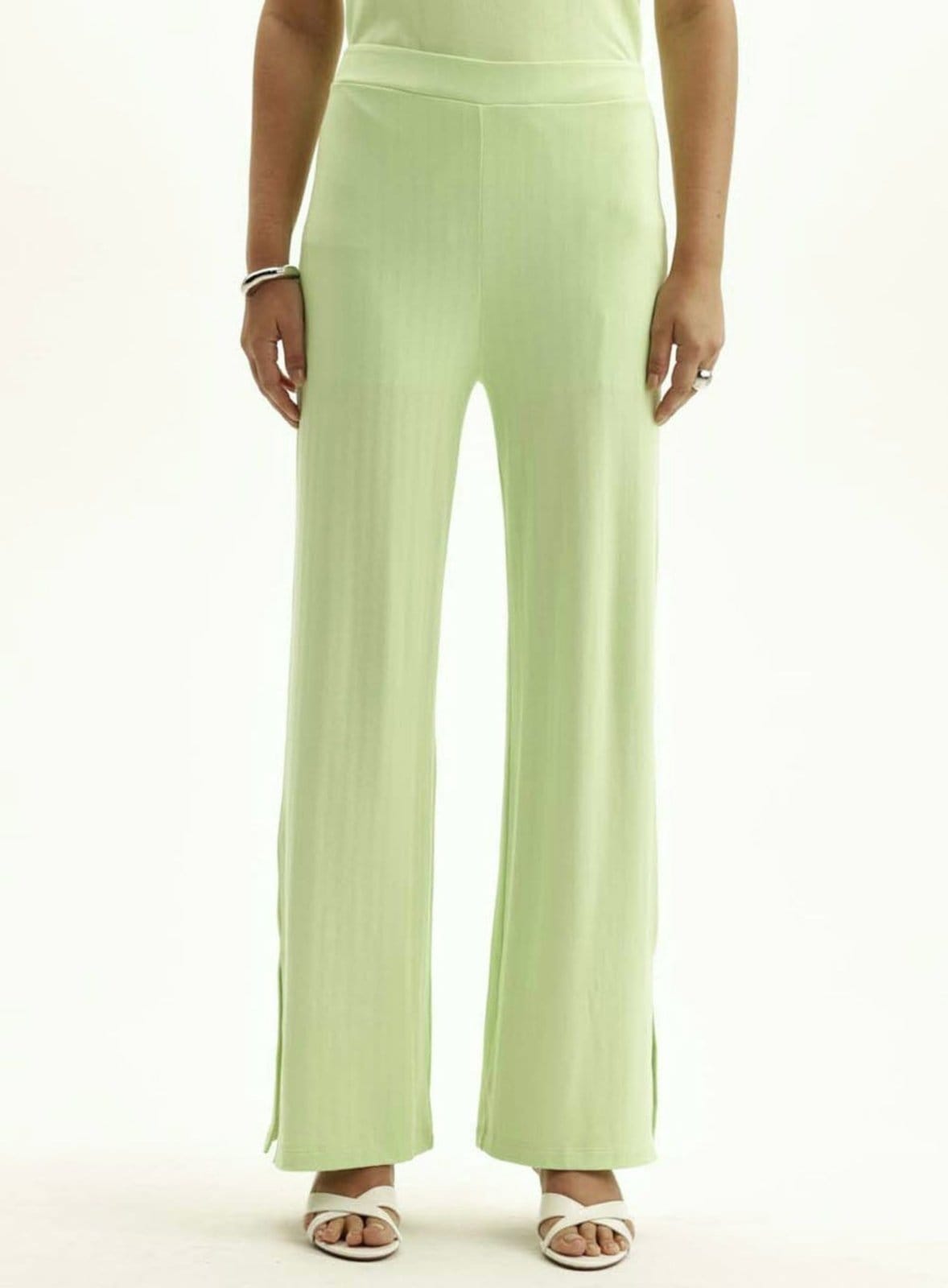 Calça Feminina Reta com Fenda Triton Woodlawn