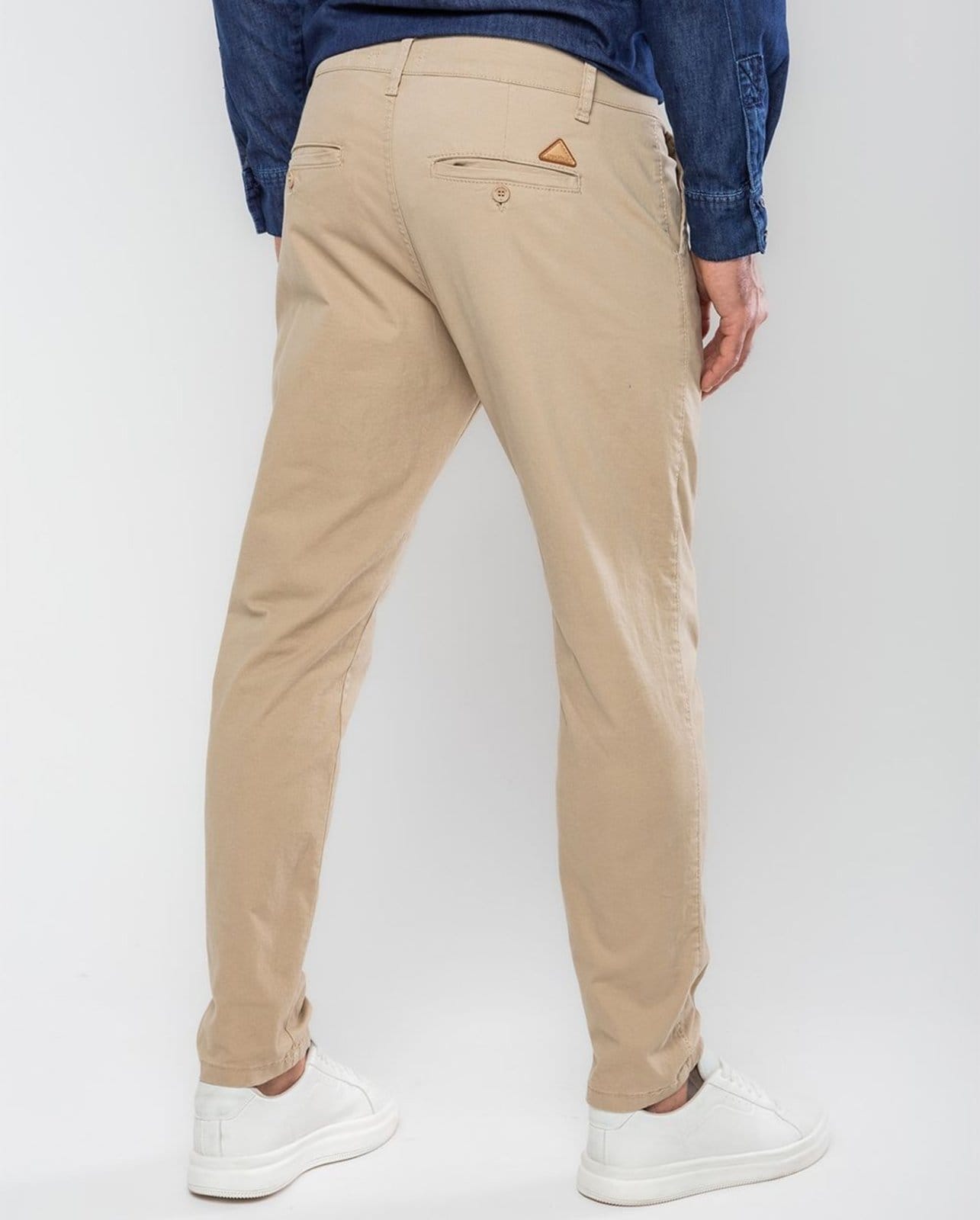 Vista 2 Calça Sarja Chino Masculina Premium 11201 Capuccino Consciência marrom
