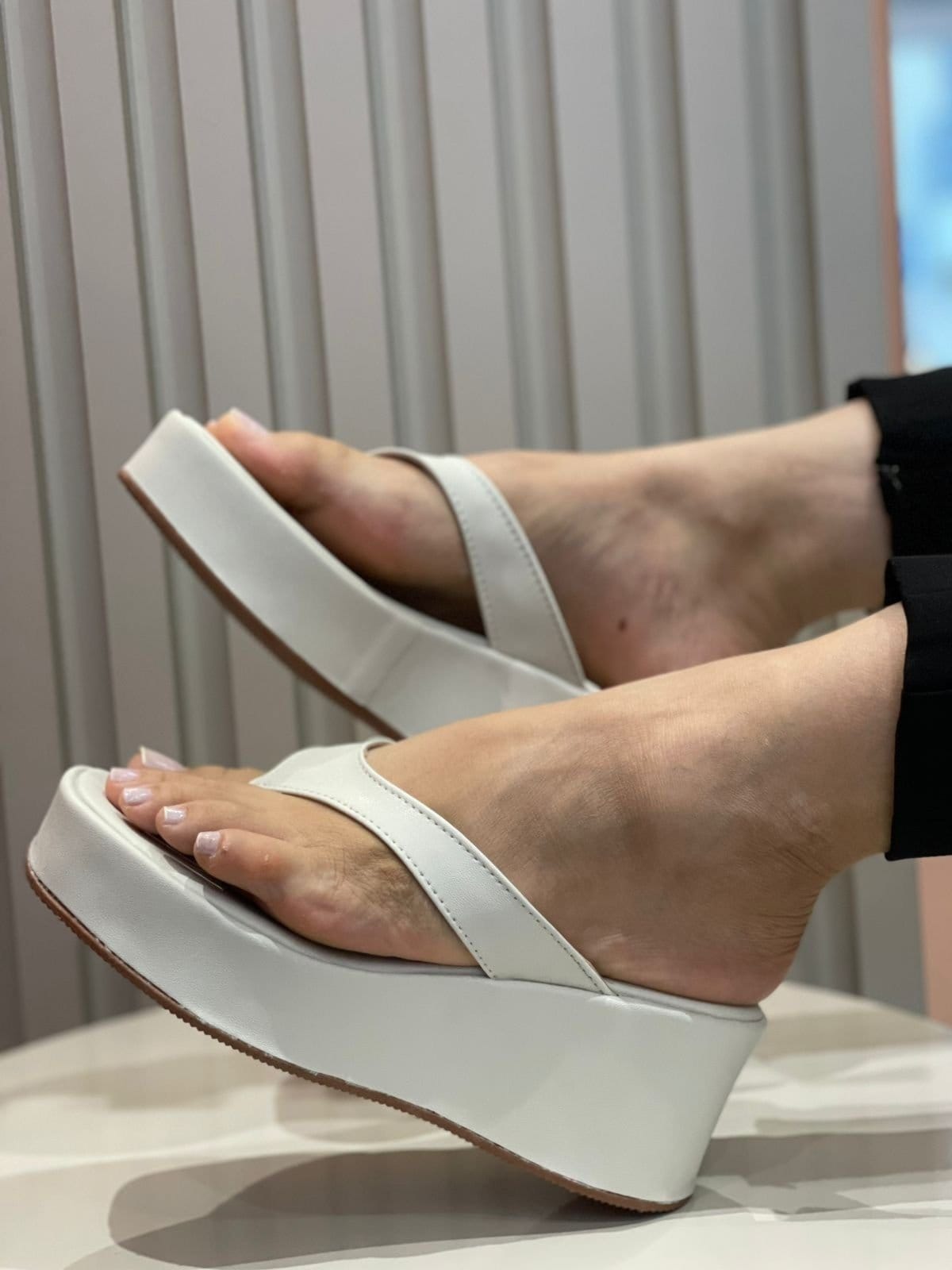 Vista 2 Tamanco 2160 V Asa Delta Rofely Off White Rofely off-white white