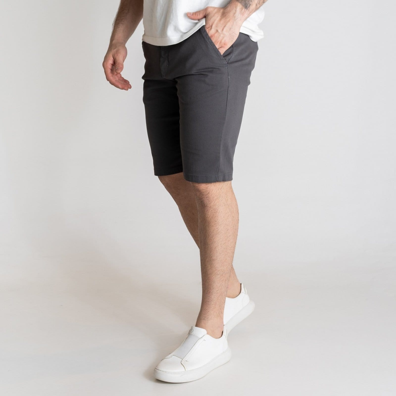 Vista 2 Bermuda Sarja VersatiOld Chumbo VERSATIOLD cinza