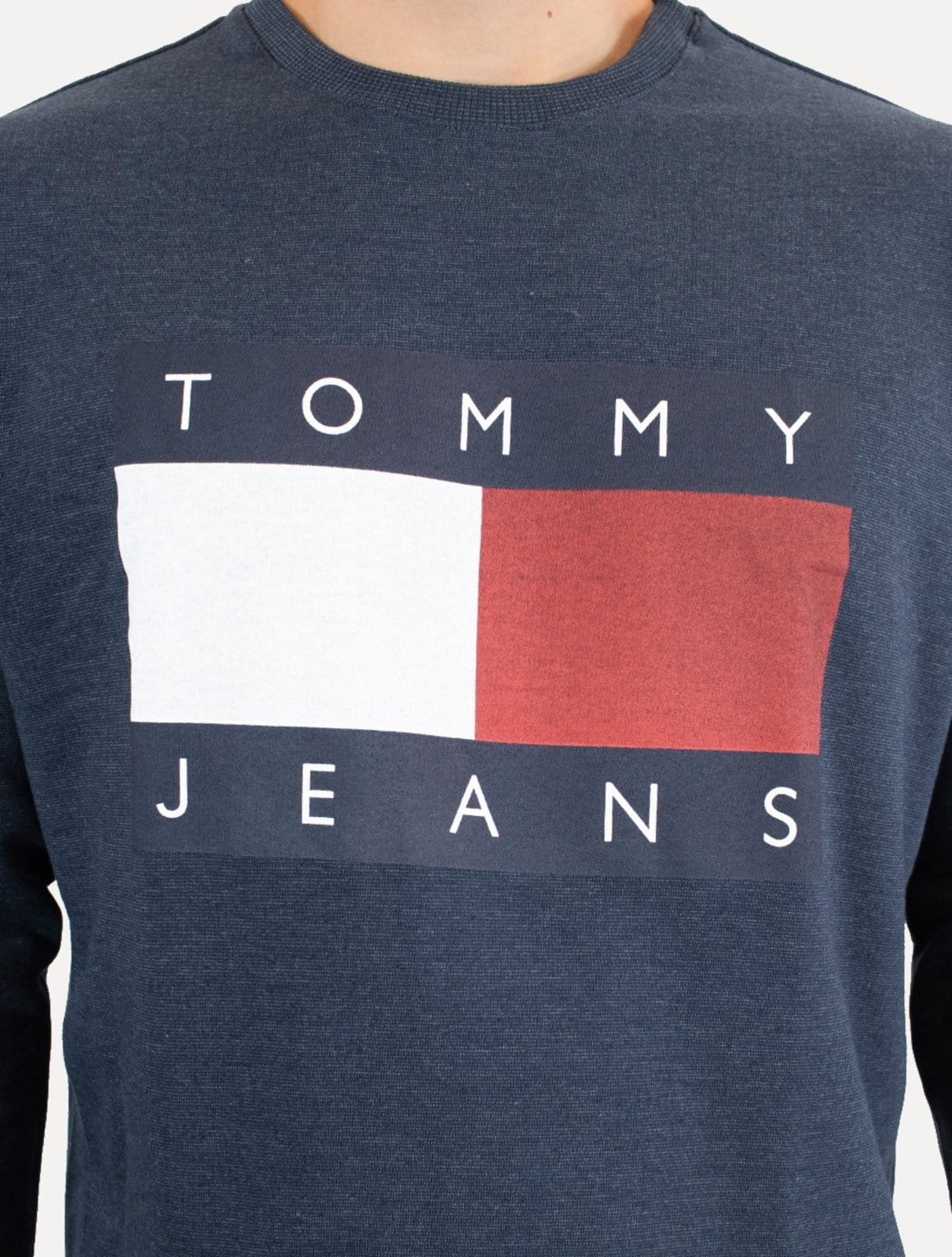 Vista 2 Moletom Tommy Jeans Masculino Relaxed Crewneck Melange Flag Tommy Jeans azul marinho