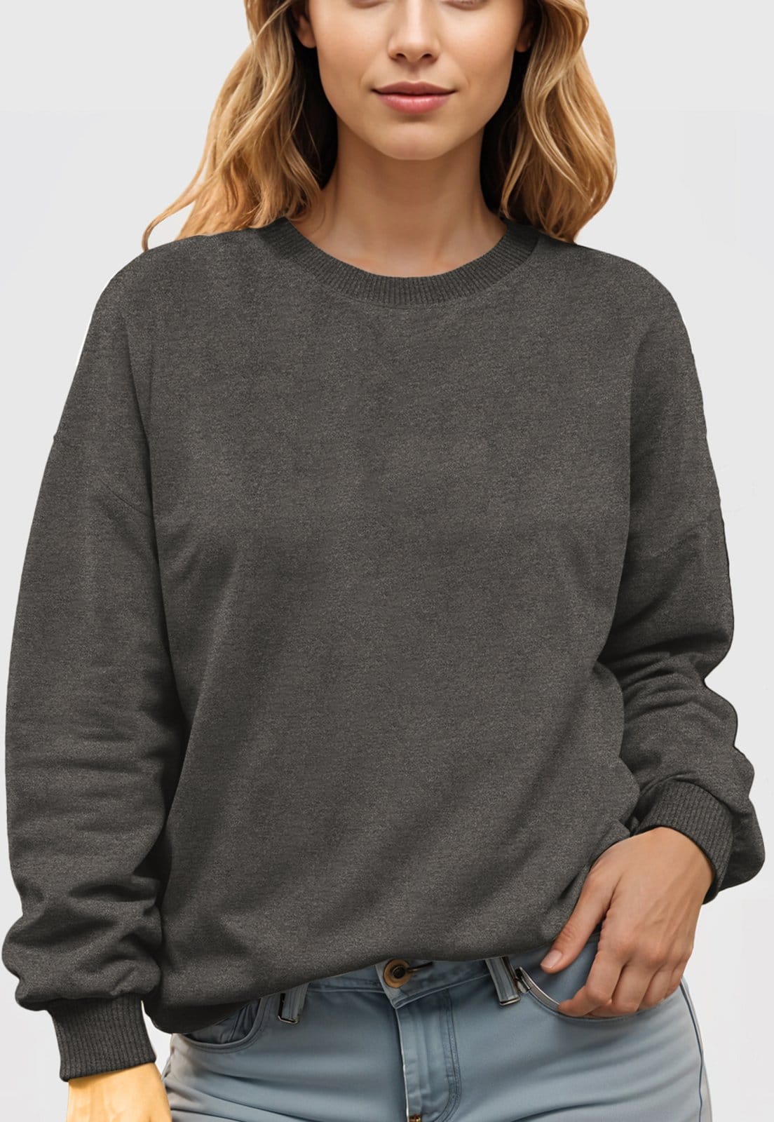 Vista 2 Blusa de Frio Moletom Feminino Flanelado Benellys Liso Gola Redonda Chumbo Benellys grafite