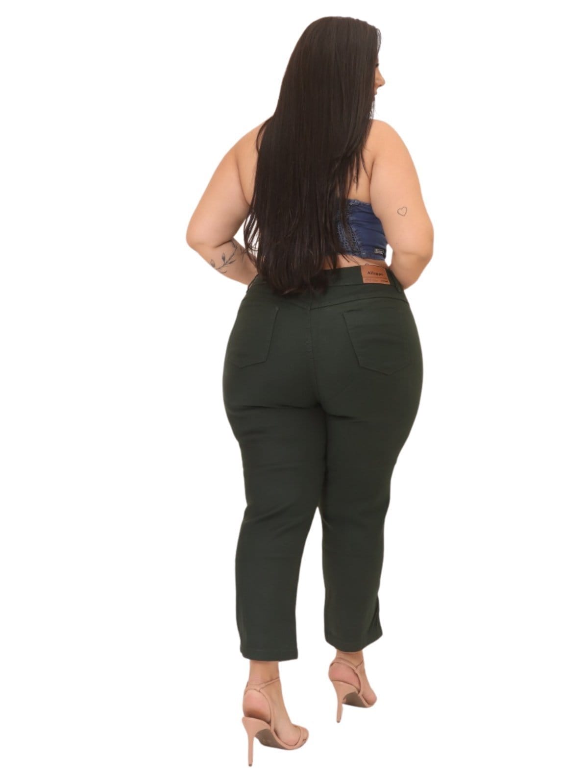 Vista 2 Calça Capri Feminina Jeans Light Plus Size Verde Escuro Sarja JEANS LIGHT verde militar