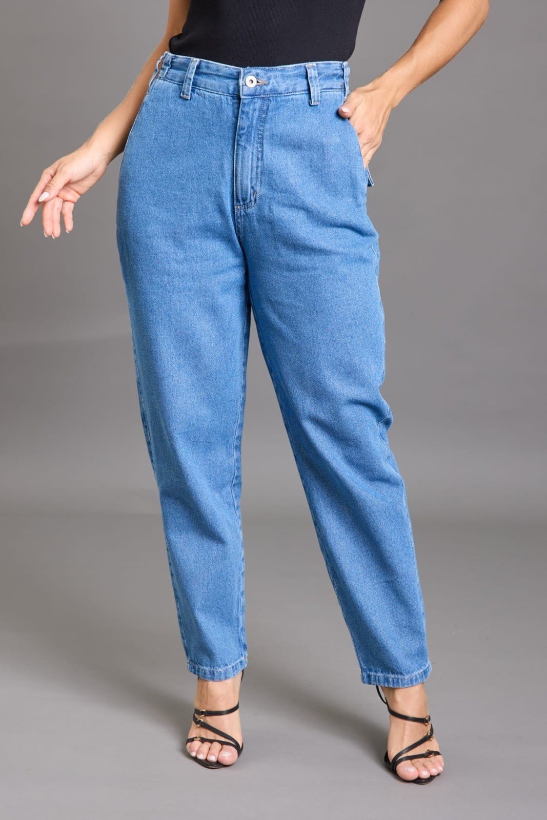 Calça Jeans Mom Cintura Alta com Elástico no Cós Lemier Collection