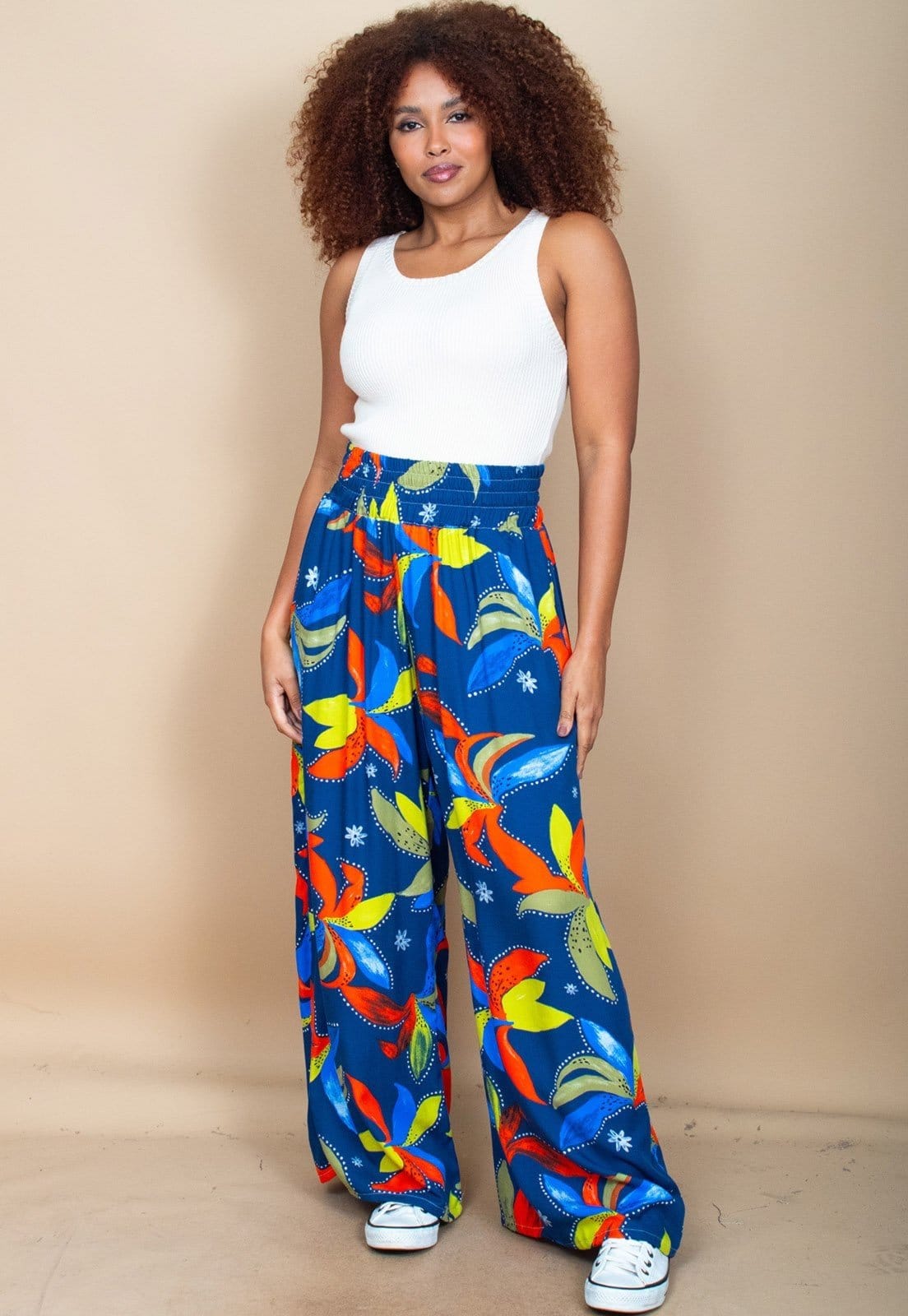 Vista 2 Calça Cabanafree Pantalona Elastic Embaú Estampa Maré Vibrante Cabanafree estampado/multicolorido/rosa/verde