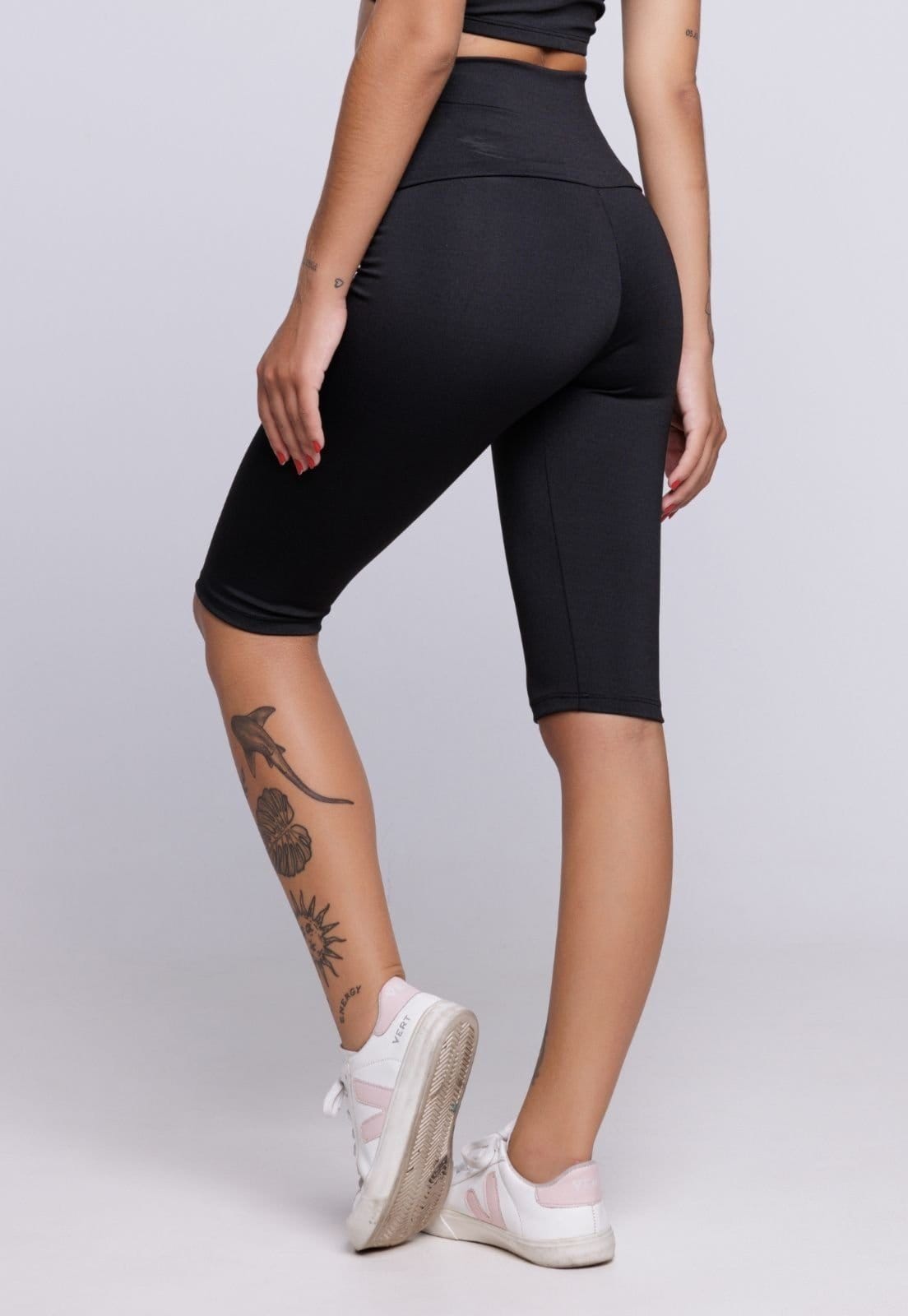 Vista 2 Bermuda Vekyo Legging Fitness Preta VEKYO preto
