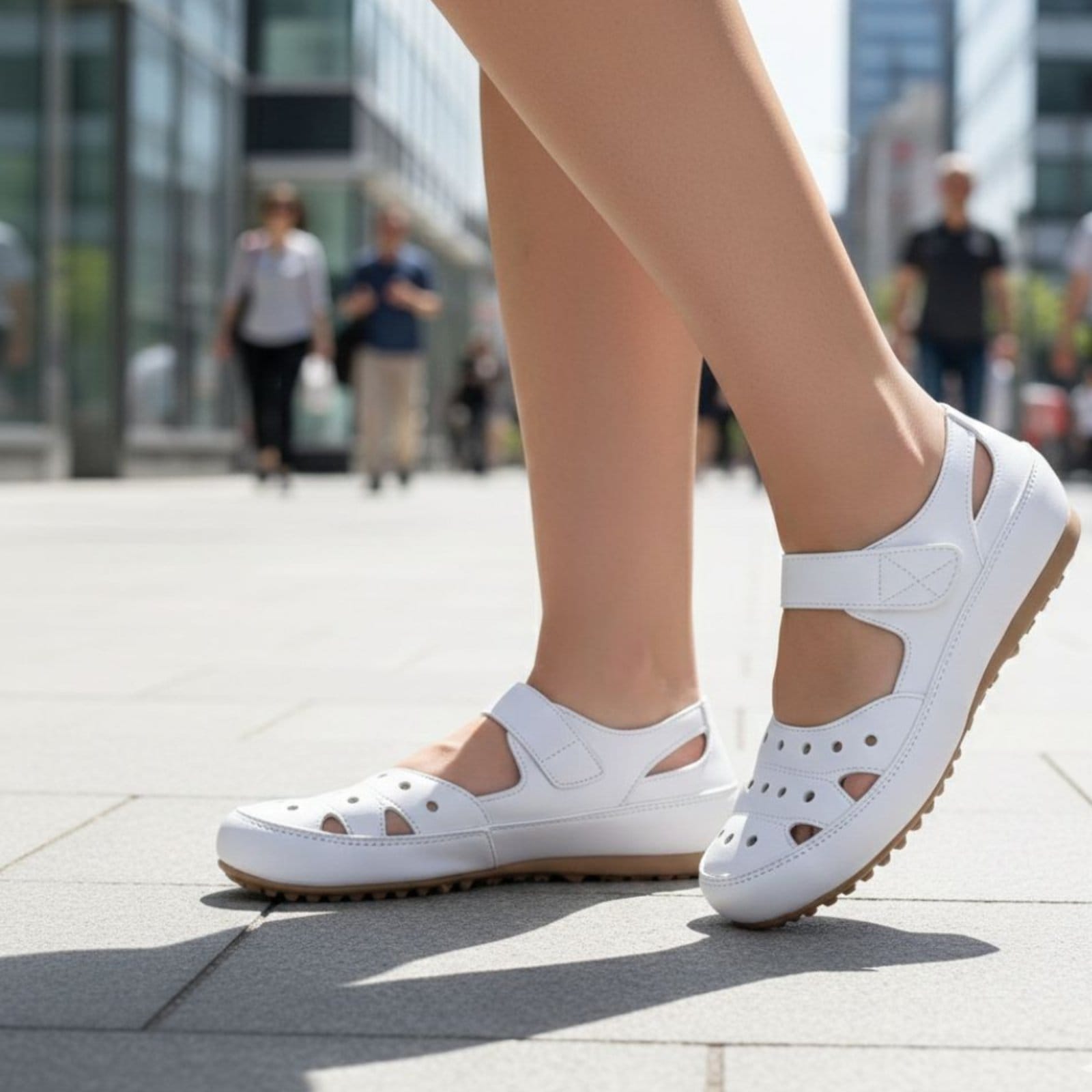 Vista 2 Sapatilha Sandália Feminina Estilo Retrô Boneca Branca ROMEU E JULIETA SHOES branco