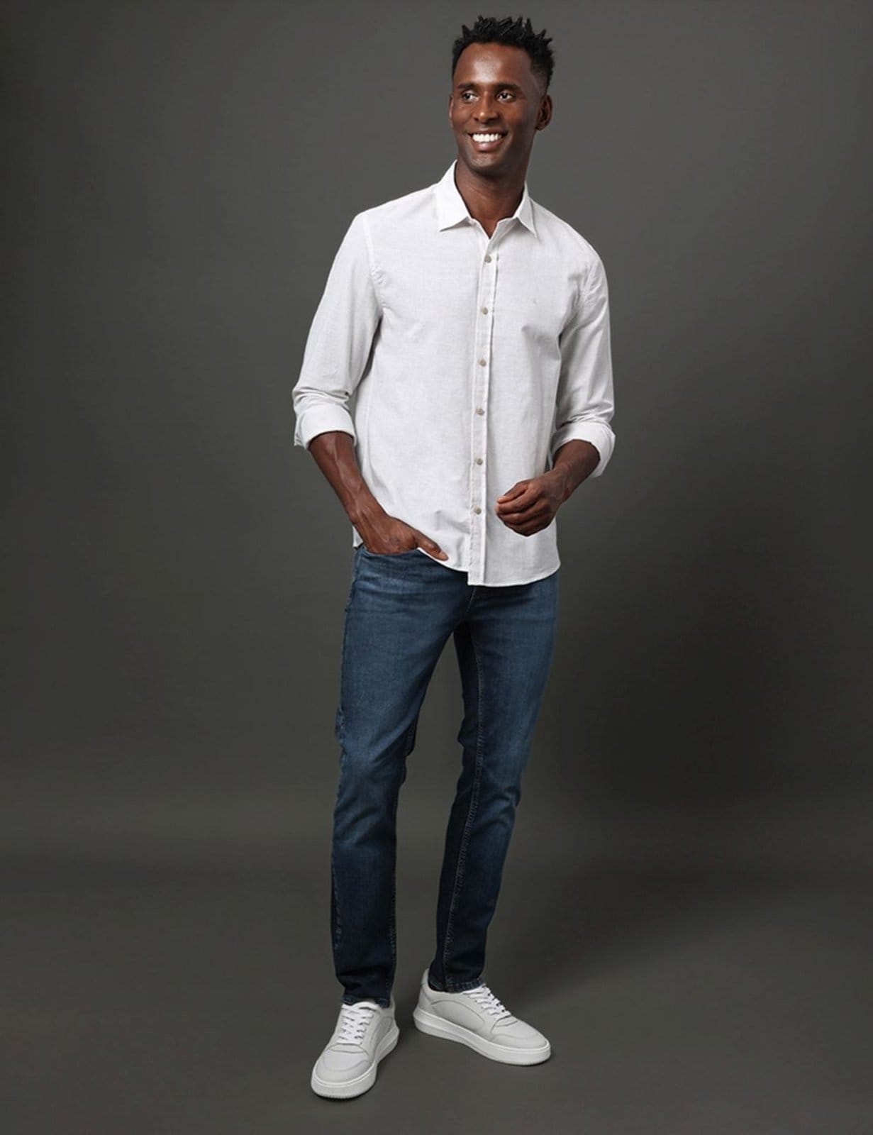 Vista 2 Camisa Masculina Cotton Linen Calvin Klein Jeans Claro Calvin Klein Jeans cinza