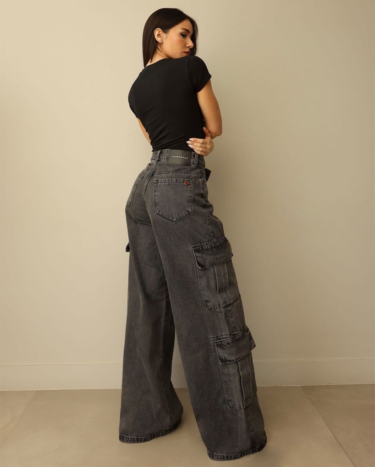 Vista 2 Calça Jeans Wide Leg Feminina Relaxed Cargo 24892 Vintage Consciência cinza