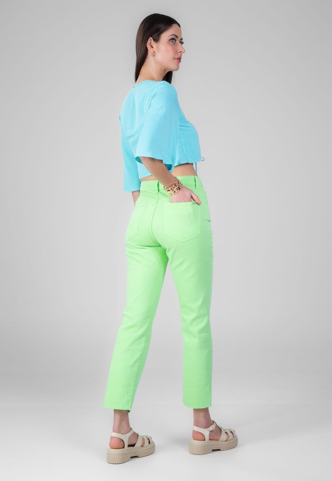 Vista 2 Calça Jeans Traymon 5 Bolsos Lima Traymon verde