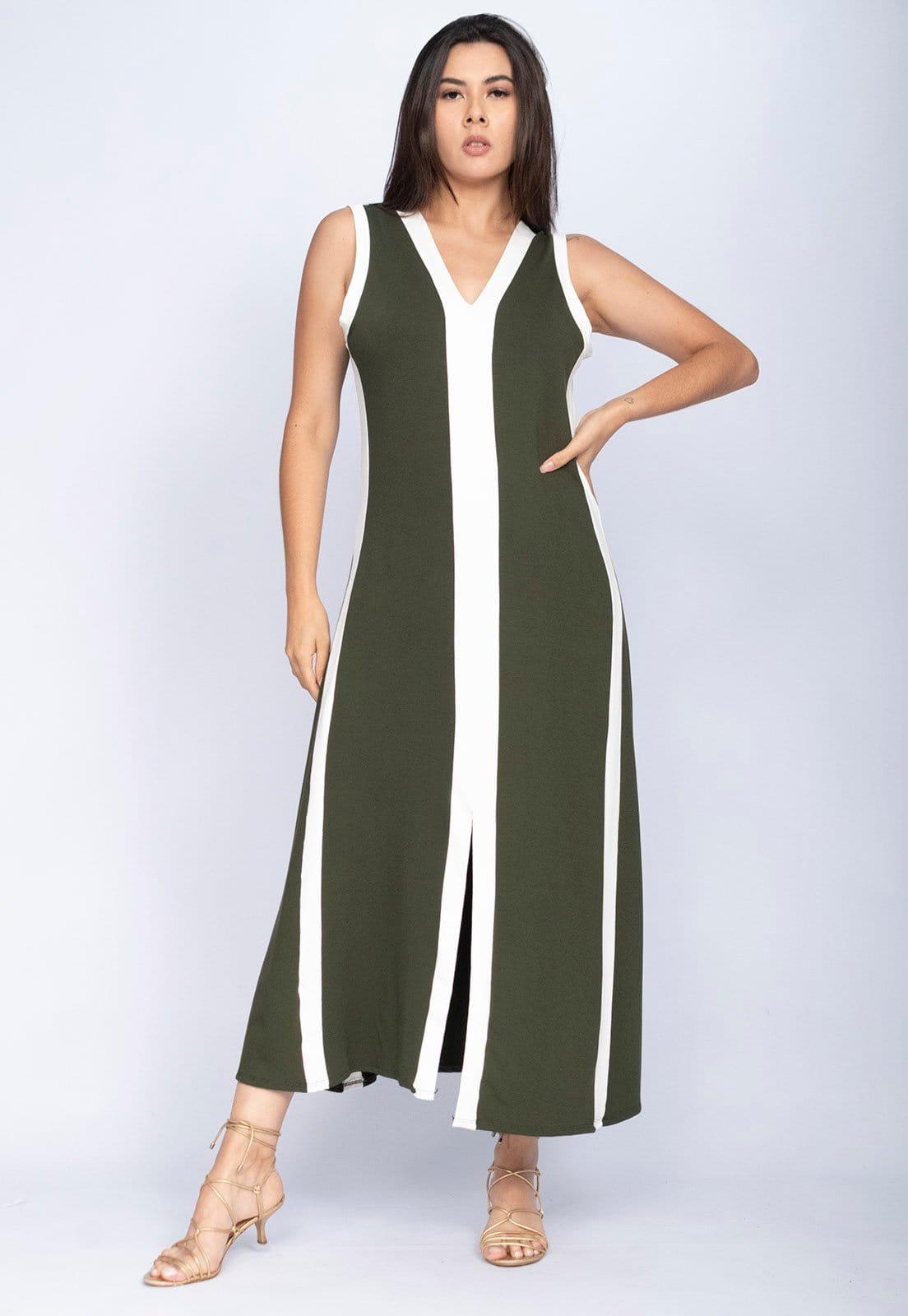 Vista 2 Vestido Amazonia Vital Midi Fenda Frontal Color Block Musgo Amazonia Vital verde
