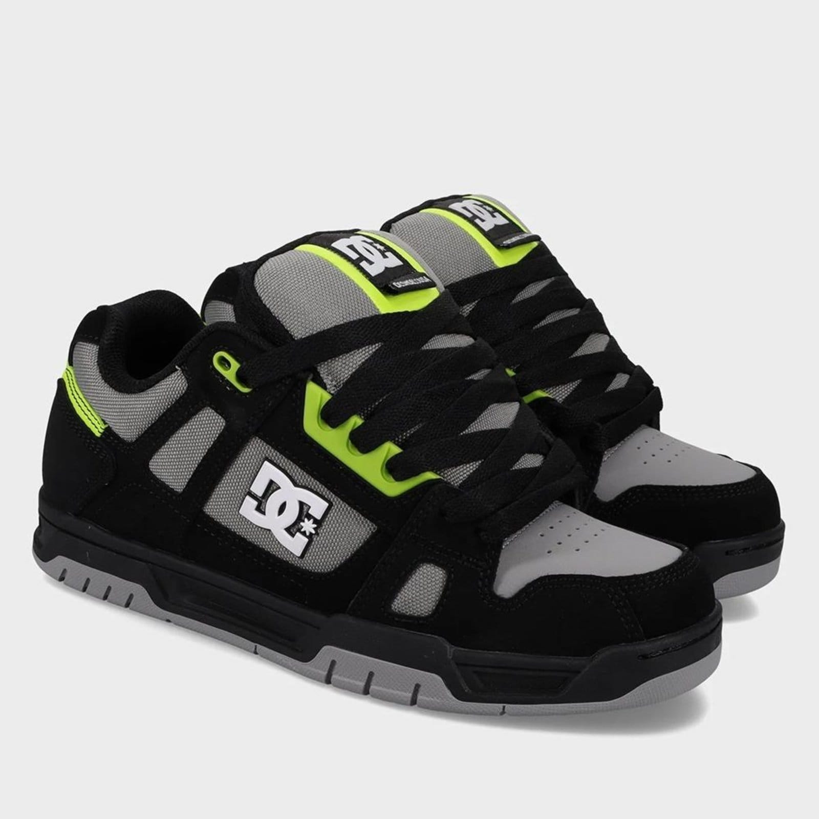 Vista 2 Tênis DC Shoes Stag WT26 Masculino Black/Grey/Lime DC Shoes preto black