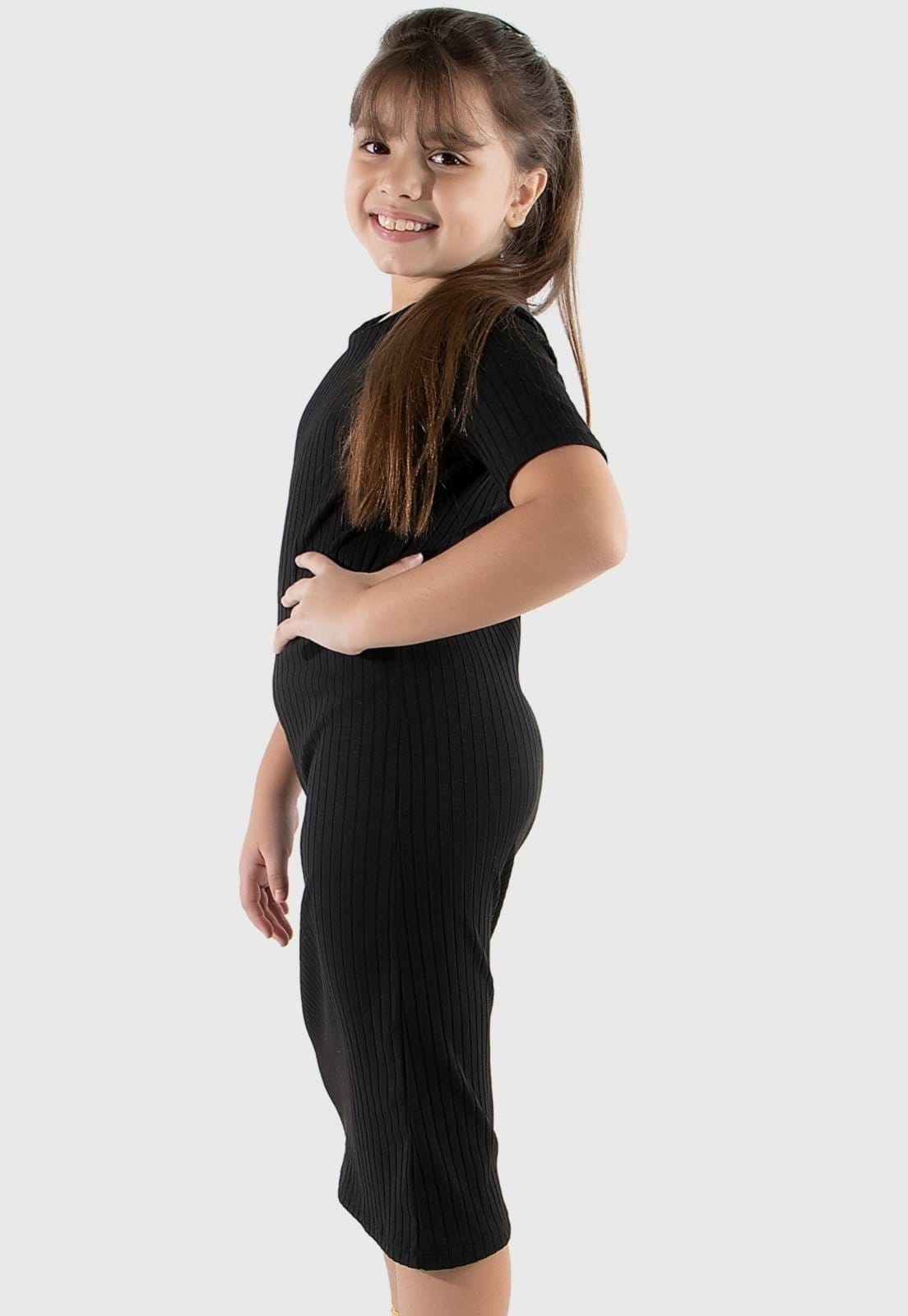 Vista 2 Infantil - Vestido Midi Diluxo Manga Curta Ribana Diluxo preto