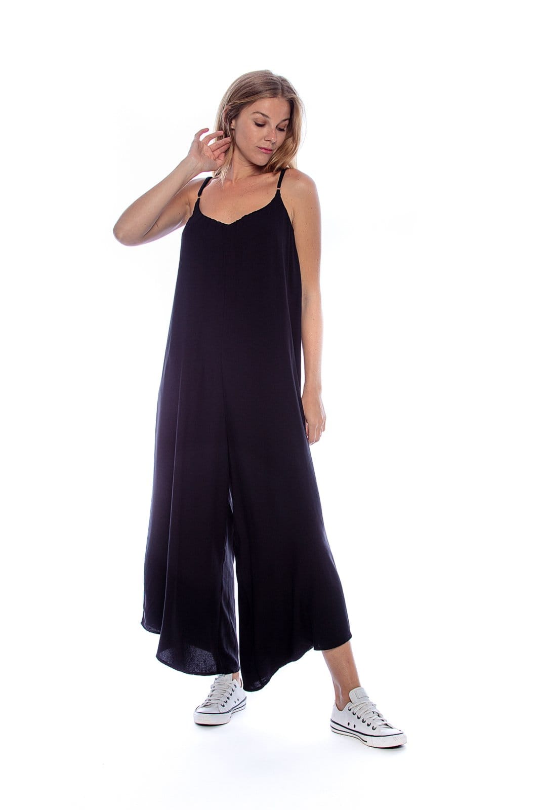 Vista 2 Macacão Saruel Amplo Amazonia Vital Amazonia Vital preto