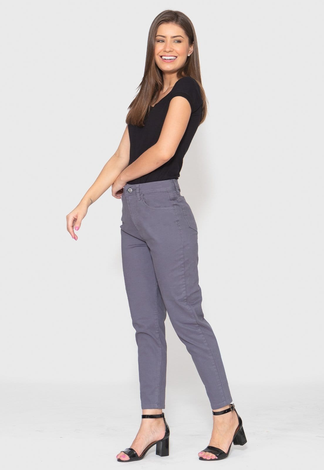 Vista 2 Calça Sarja Cintura Alta Moma 7873 Macaw cinza