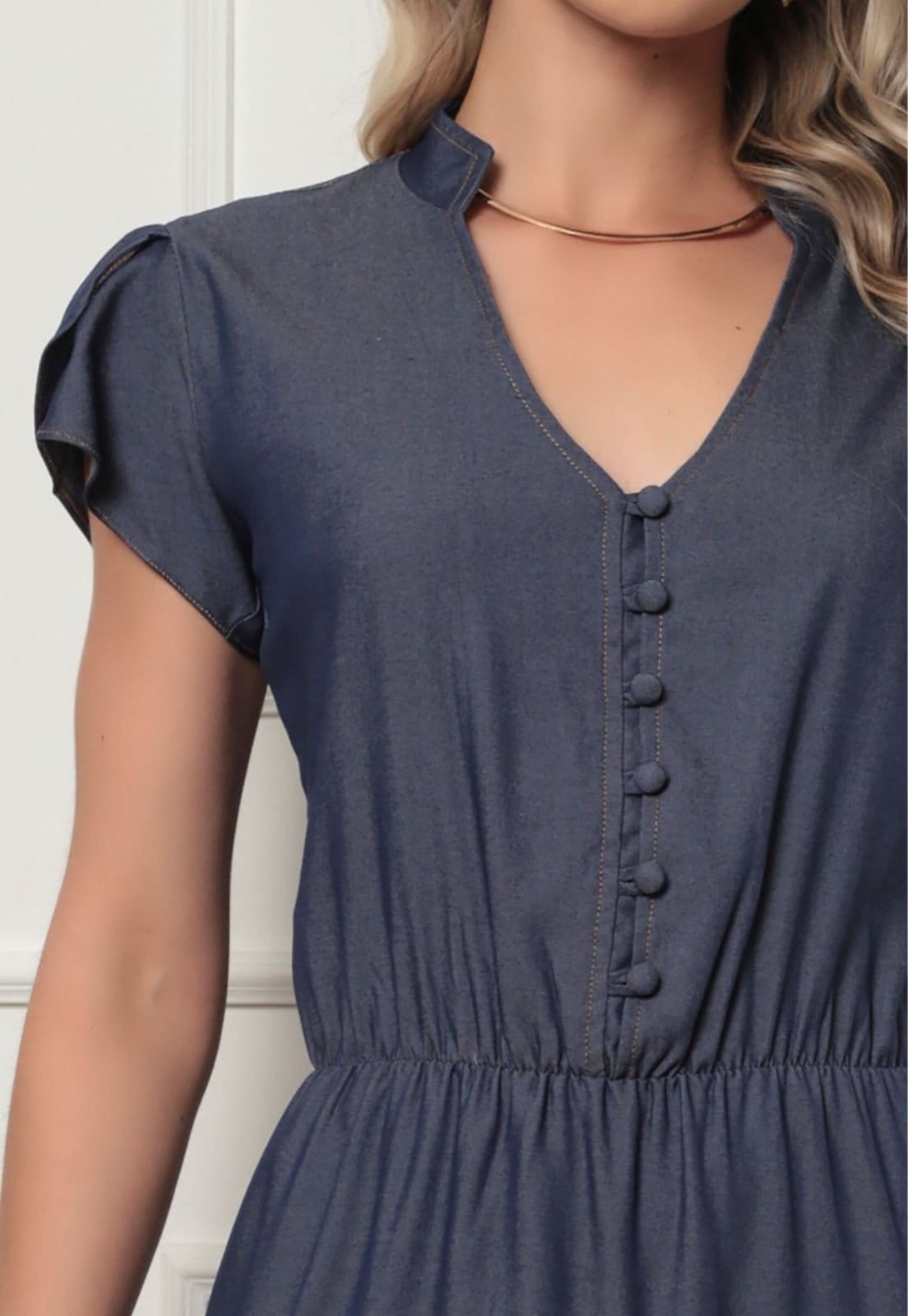 Vista 2 Vestido Feminino Midi Com Babado Três Marias em Tecido Chamber Premium Detalhes Exclusivos Docce Mulher azul