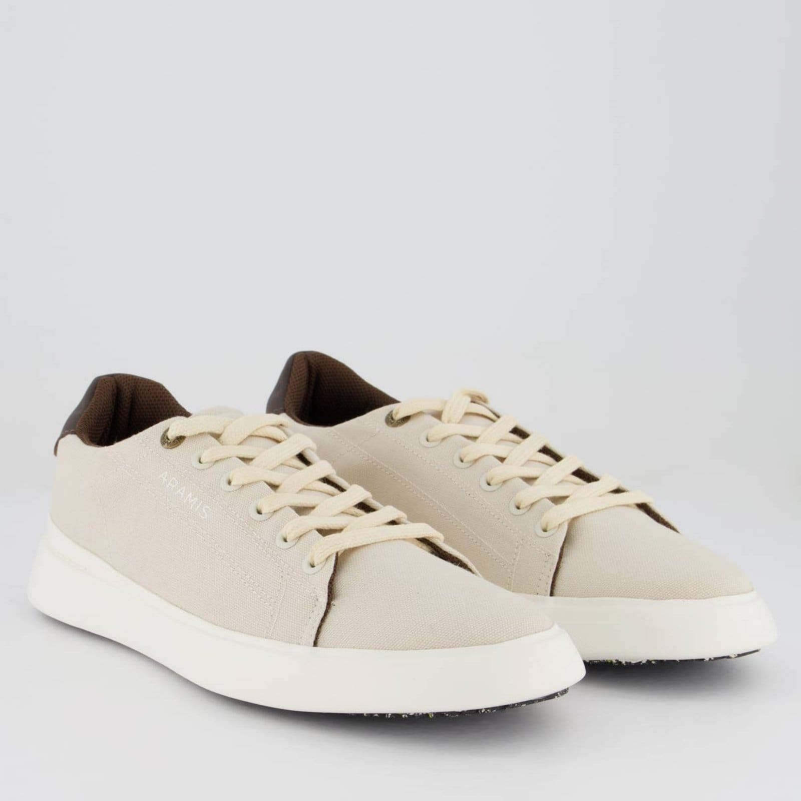 Vista 2 Tênis Aramis Journey Classic Aramis bege