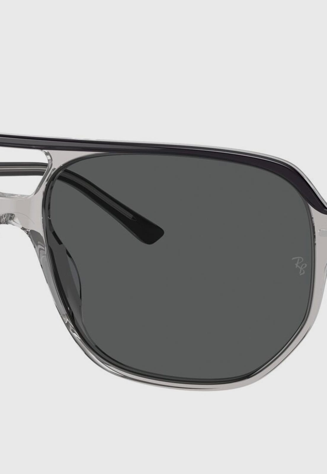 Vista 2 Óculos de Sol Masculino Ray-Ban Acabamento Translúcido Ray-Ban preto