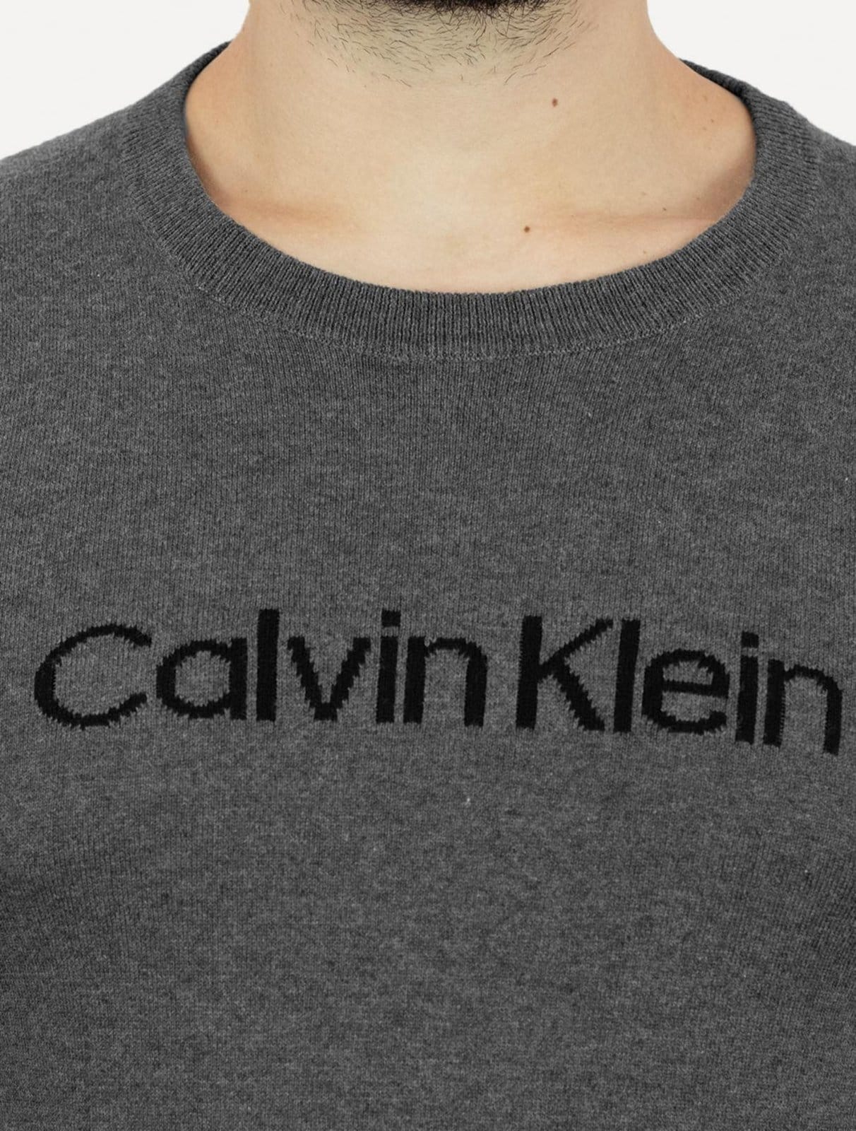 Vista 2 Suéter Calvin Klein Masculina Tricot Front Logo Chumbo Calvin Klein cinza