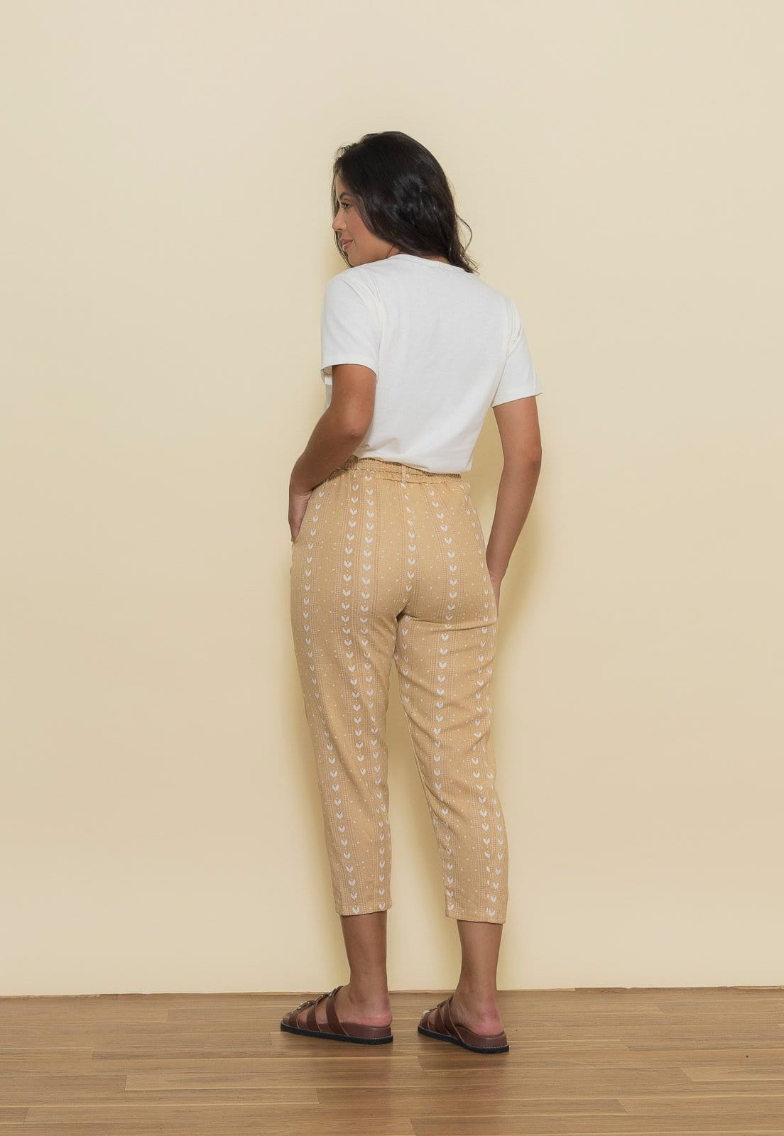 Vista 2 Calça Aura Linho Viscose Tulipas Aura bege
