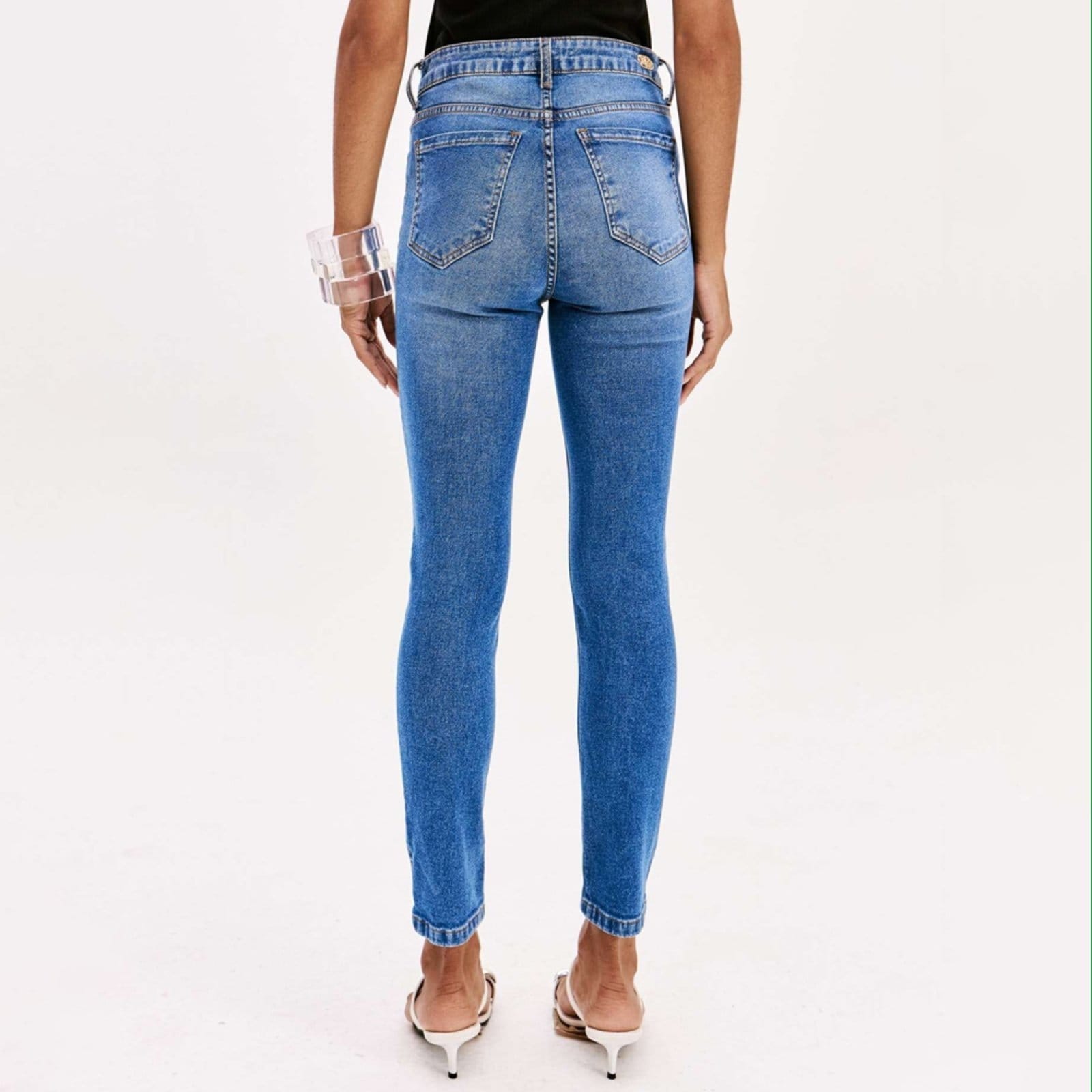 Vista 2 Calça Jeans Easy Lança Perfume Skinny Ank Pr26 Feminino Easy Lança perfume azul