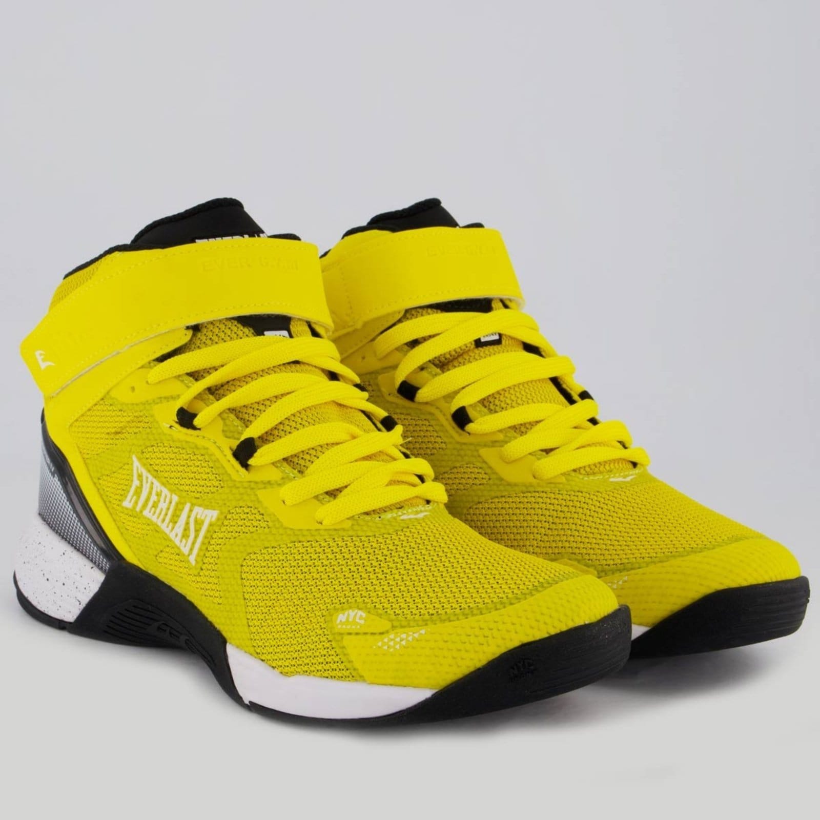 Vista 2 Tênis Everlast Monster 4 e Preto Everlast amarelo