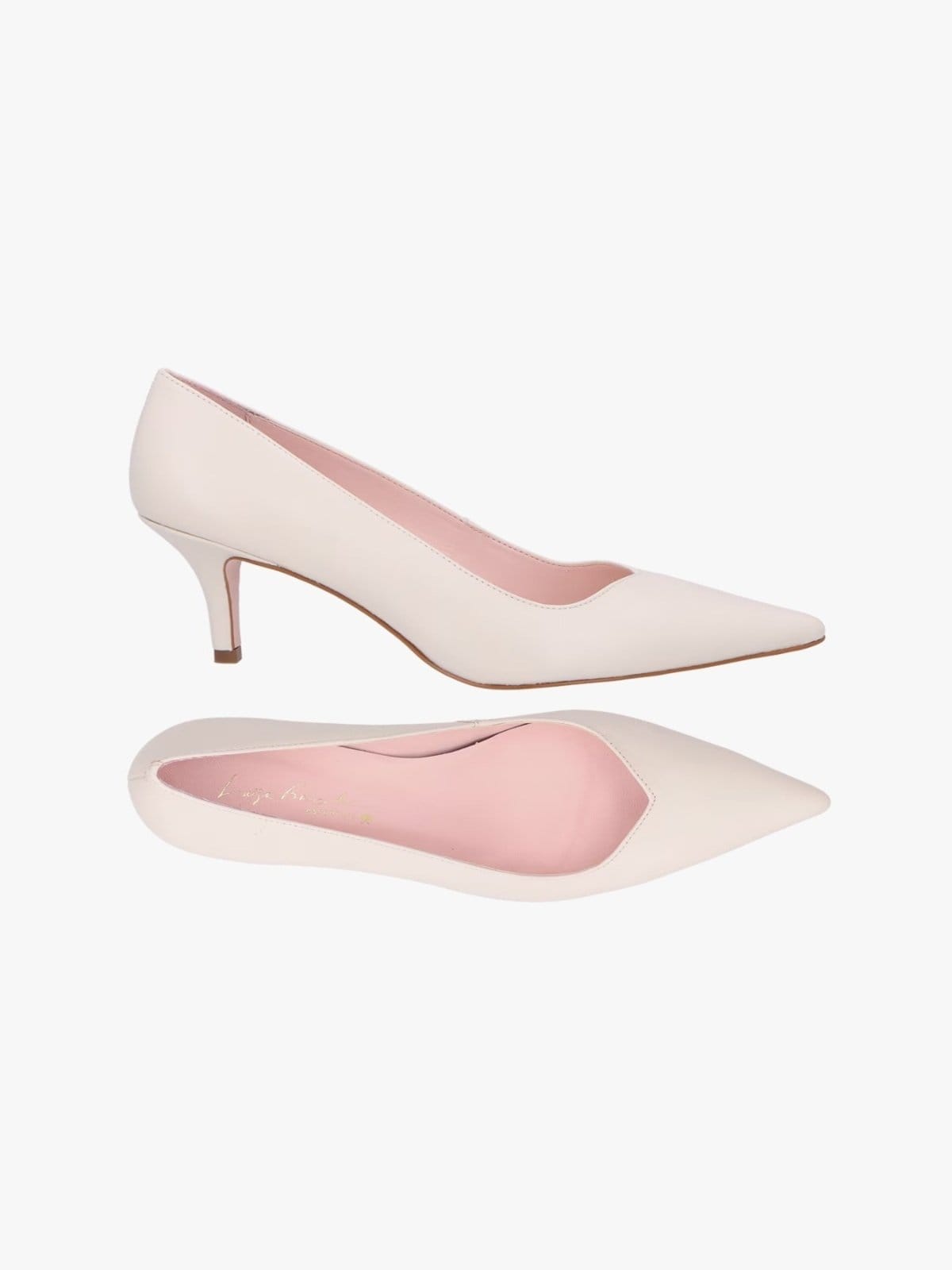 Scarpin Em Couro Off White De Salto Fino Médio E Bico Fino