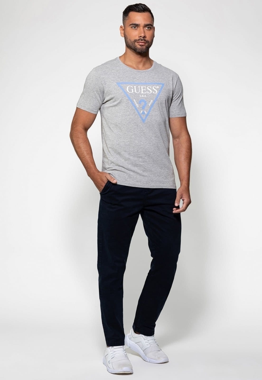 Calça Guess Chino Slim Escuro