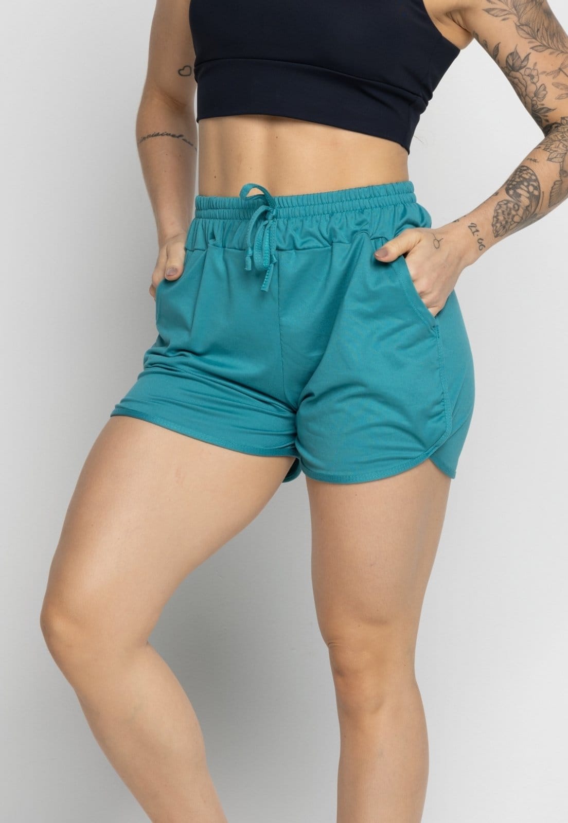 Vista 2 Short Vekyo Com Bolso Feminino Moda Praia Piscina Verão Fitness Água VEKYO verde