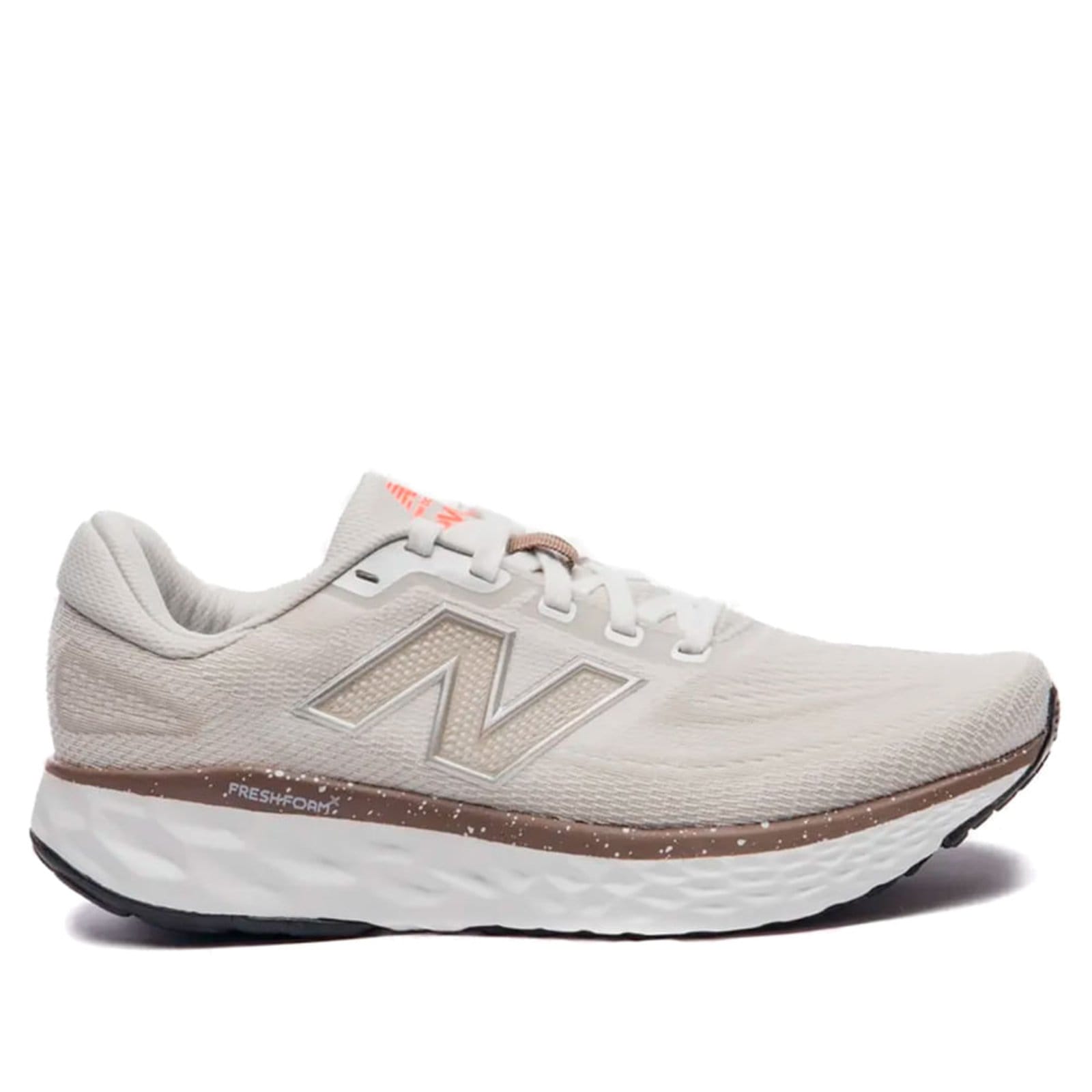 Tênis Feminino New Balance Fresh Foam X Evoz V4 Off White/Marrom