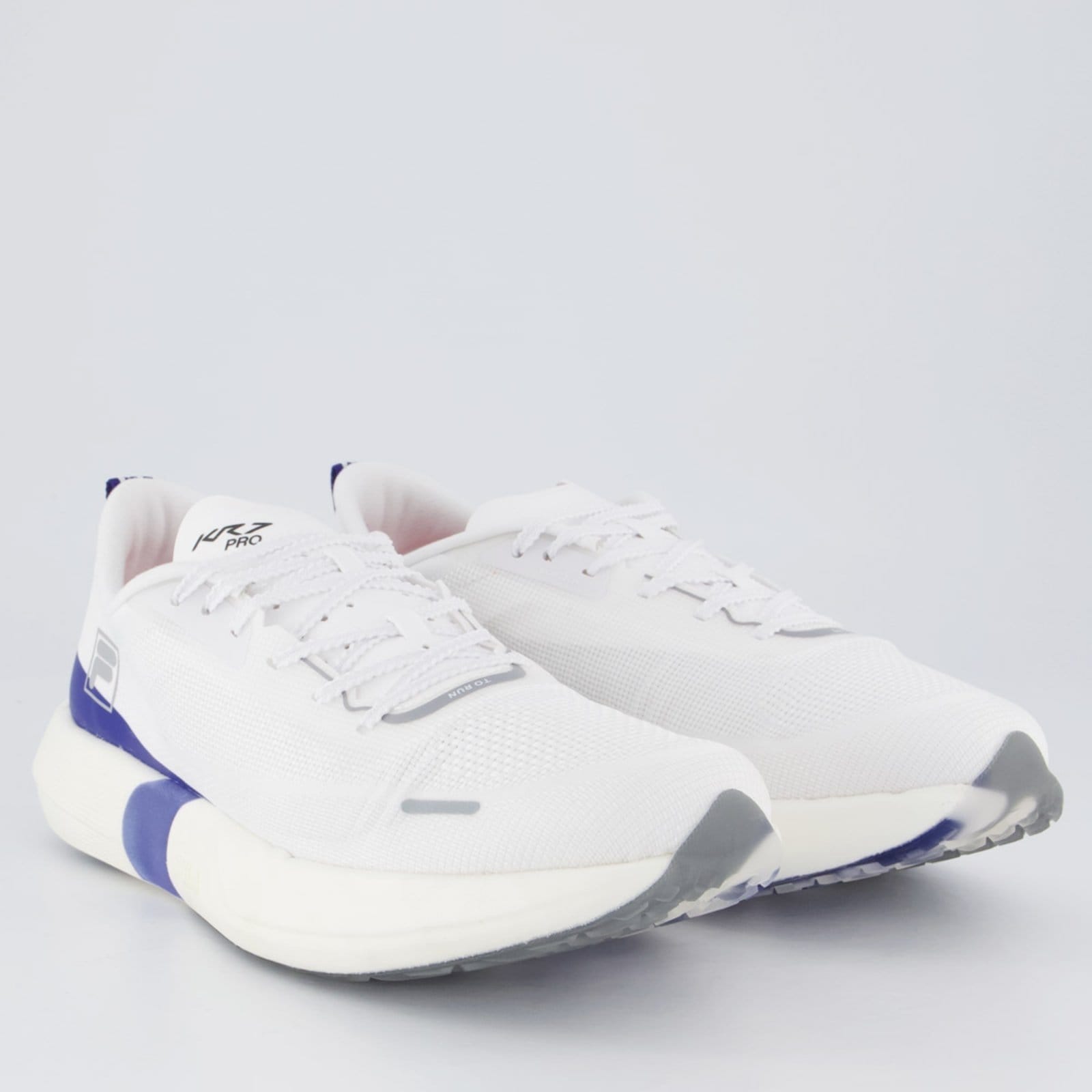 Vista 2 Tênis Fila KR7 Pro Branco e Azul Fila branco azul